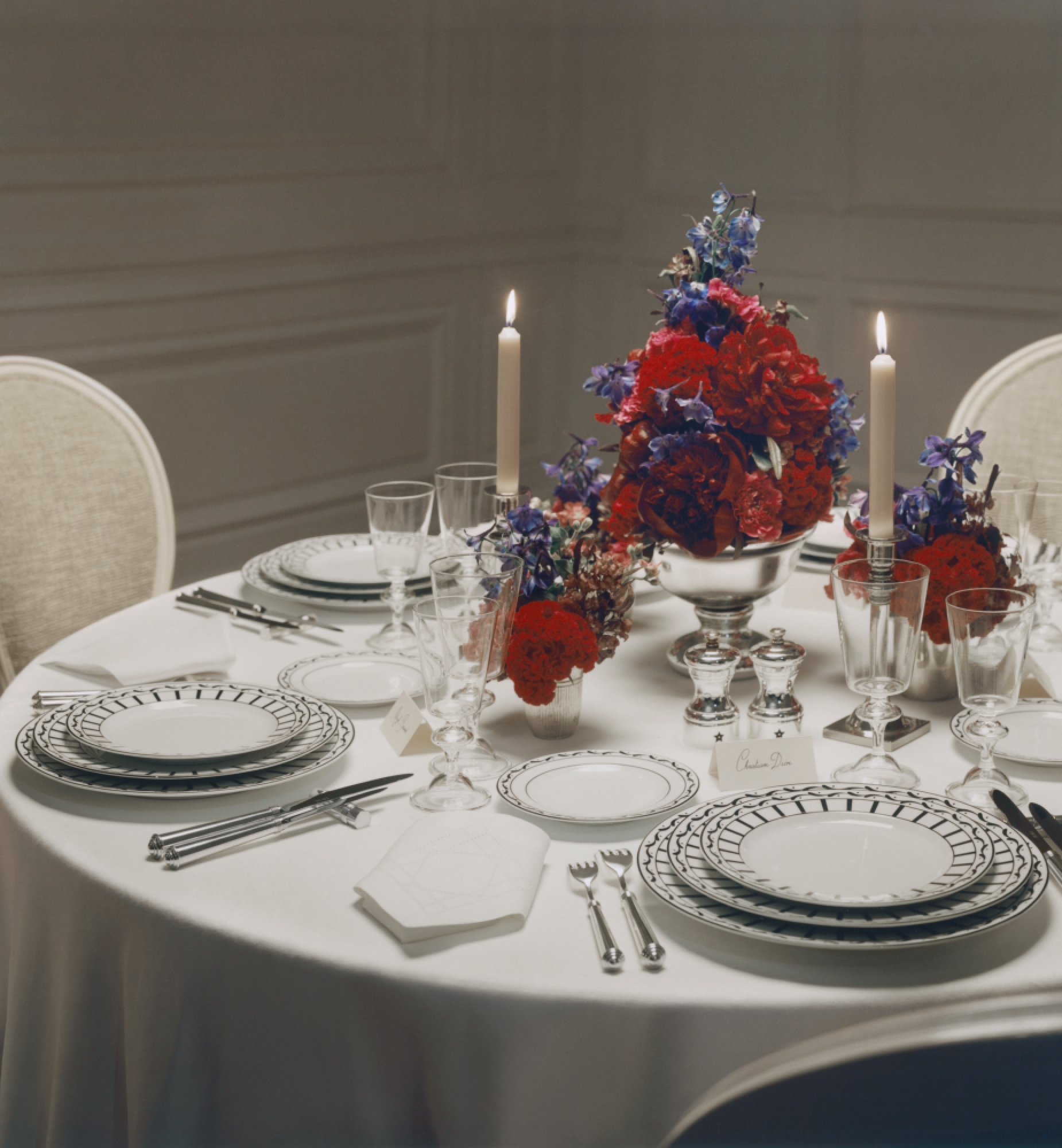 Monsieur Dior 系列甜品碟 白色和黑色 E13