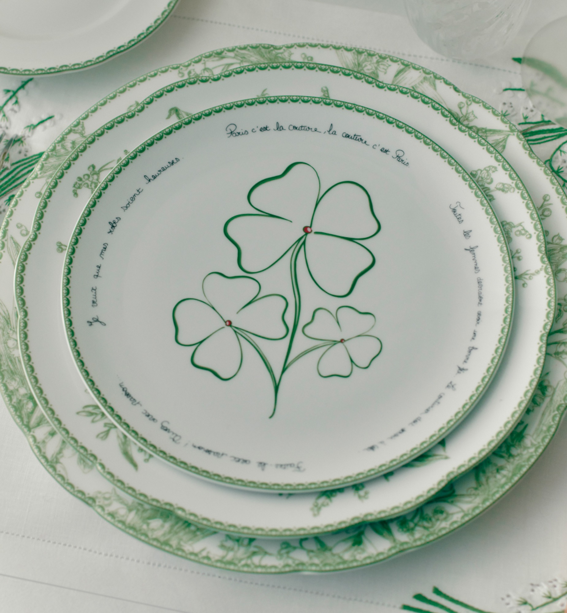 甜品碟 迪奥铃兰系列绿色细节 E13