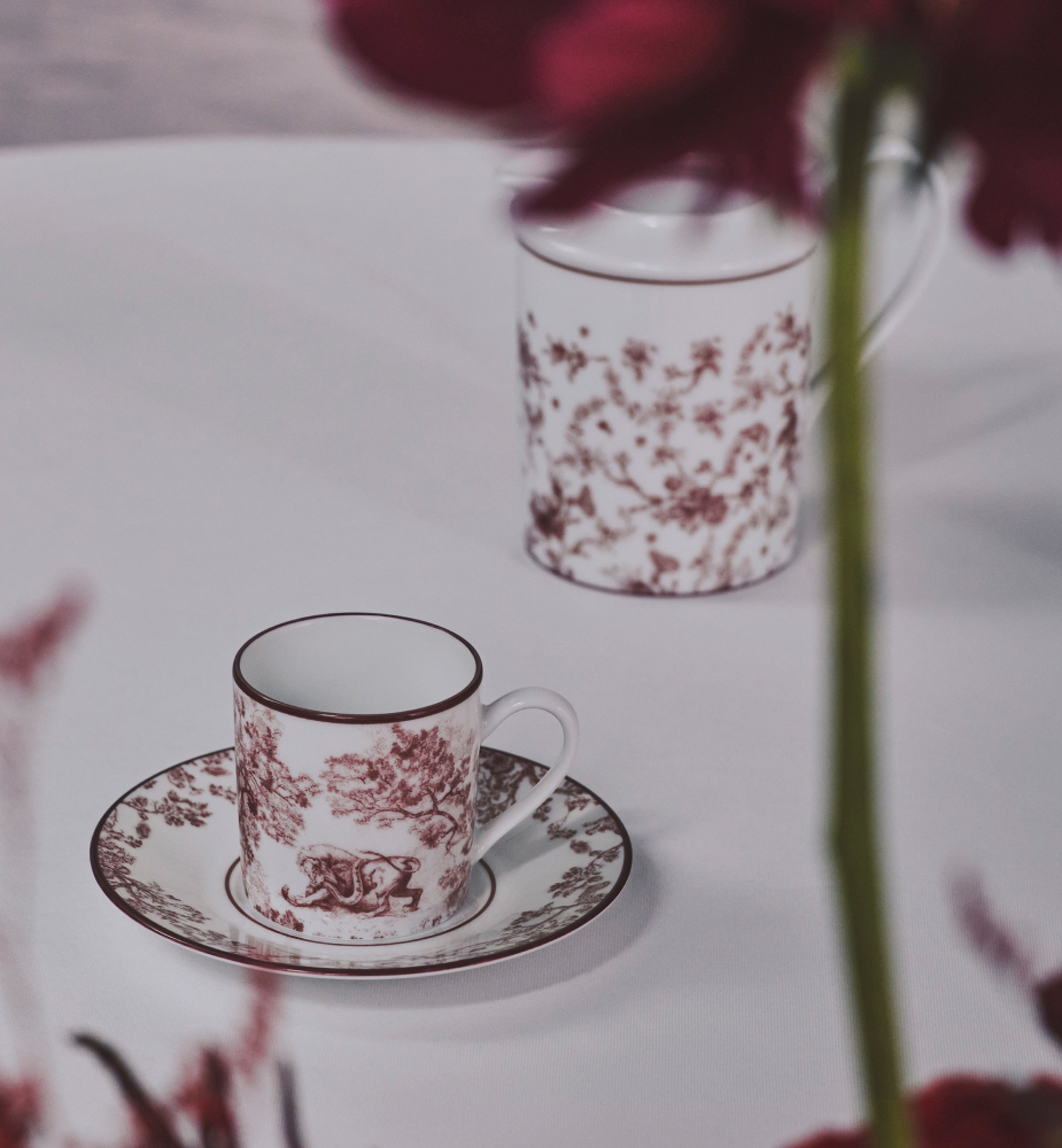 咖啡杯杯托 酒红色茹伊印花 E12