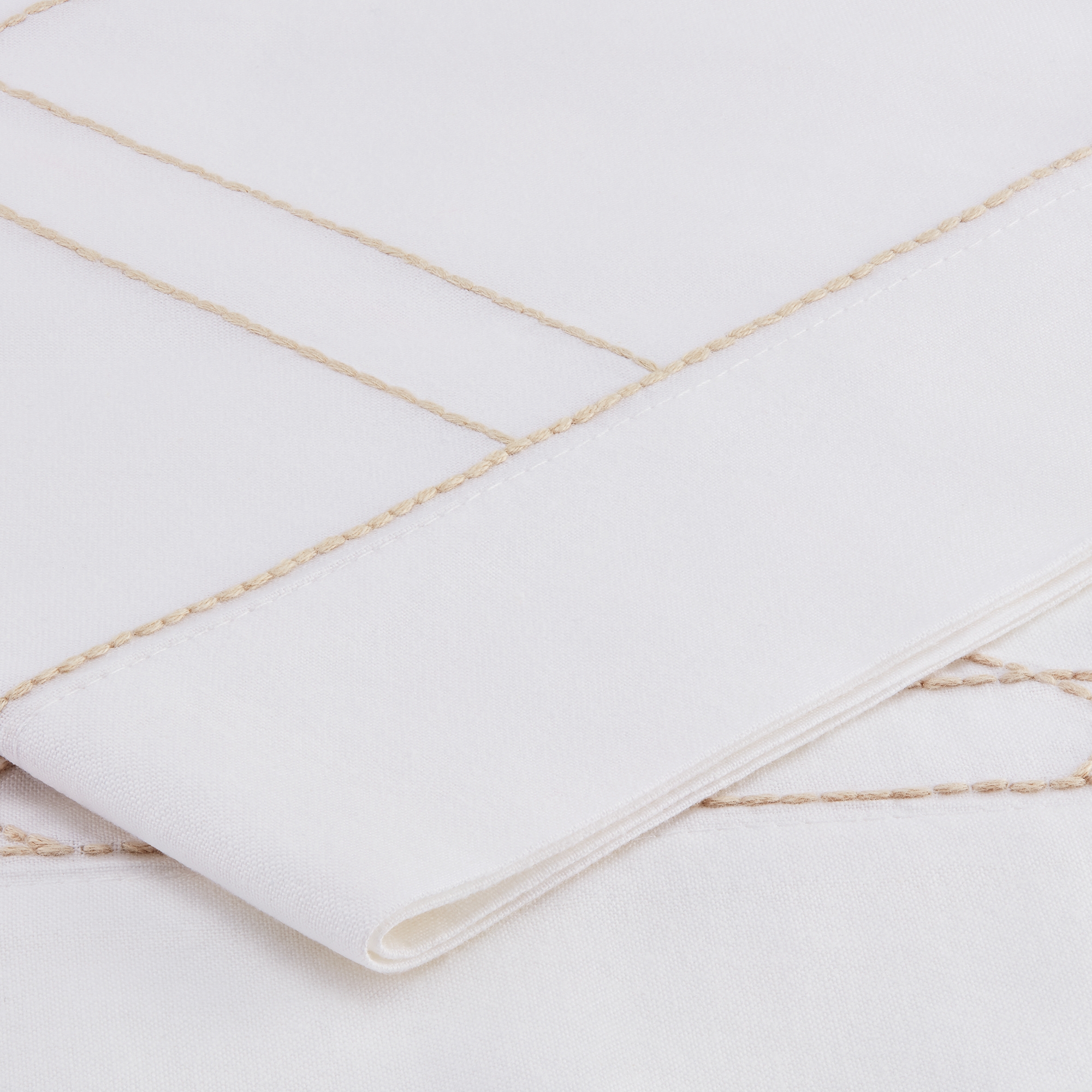 餐垫和餐巾套装 白色和米色藤格纹 E09