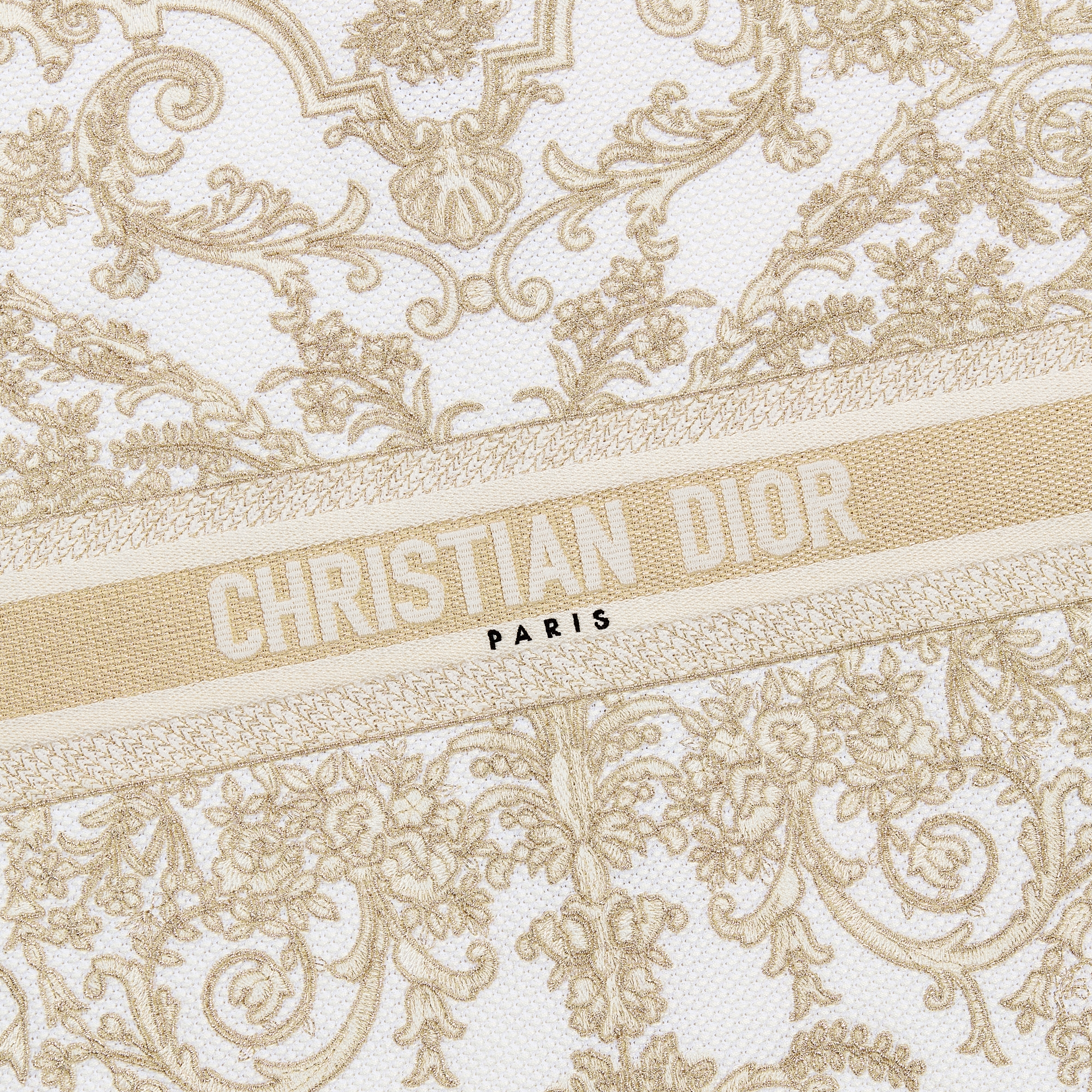 餐垫 白色棉质面料金色调 Dioresque Butterfly 图案刺绣 E09