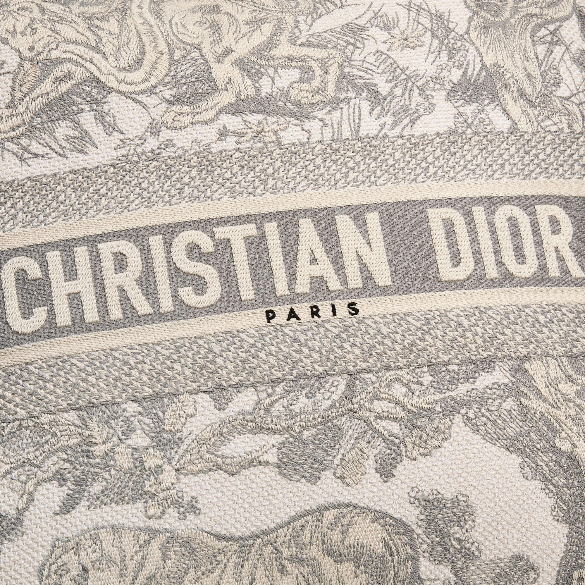 正方形靠垫 灰色茹伊印花 E09