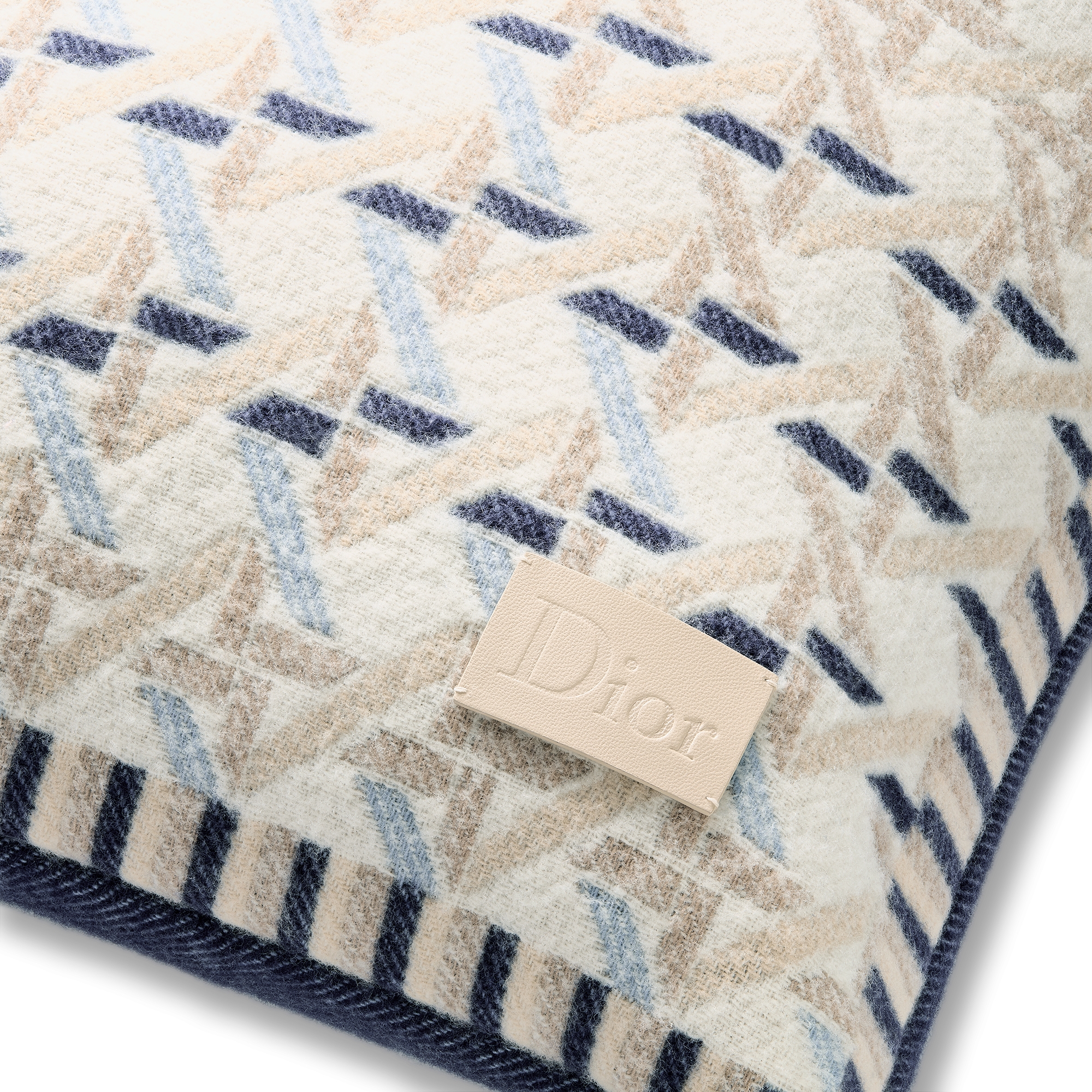 正方形靠垫 蓝色绵羊毛混纺提花面料藤格纹格子图案 E09