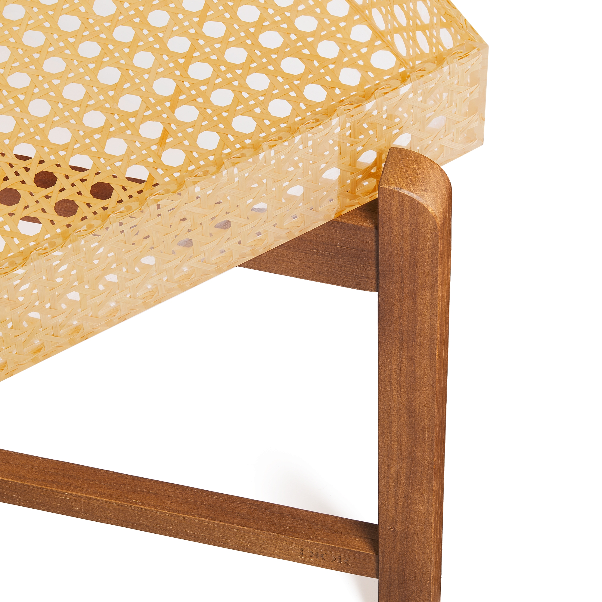 咖啡桌 人工树脂、橡木和藤条，Provence 藤格纹图案 E09