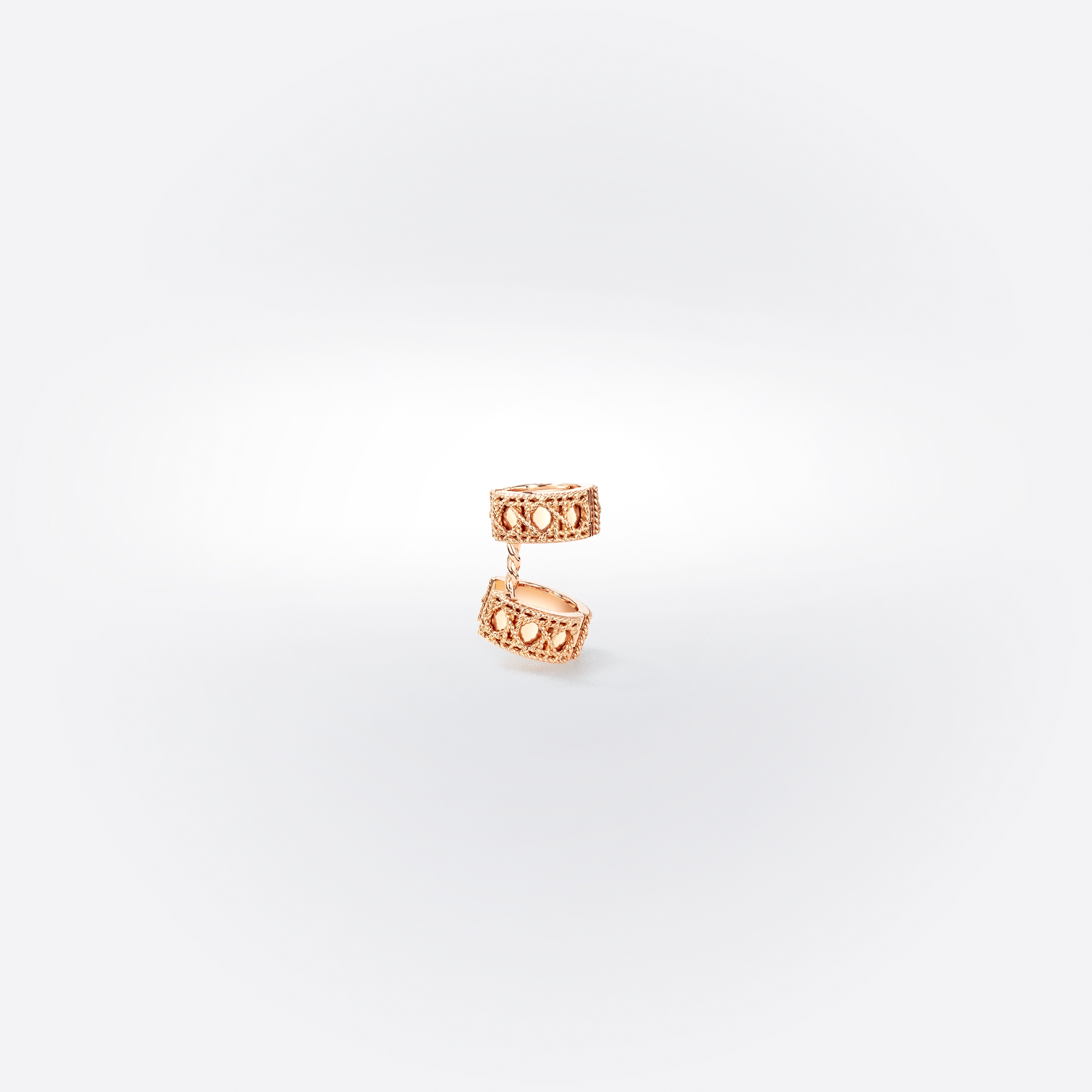 My Dior 单只耳饰 玫瑰色和白色 18K 金和钻石装饰 E02