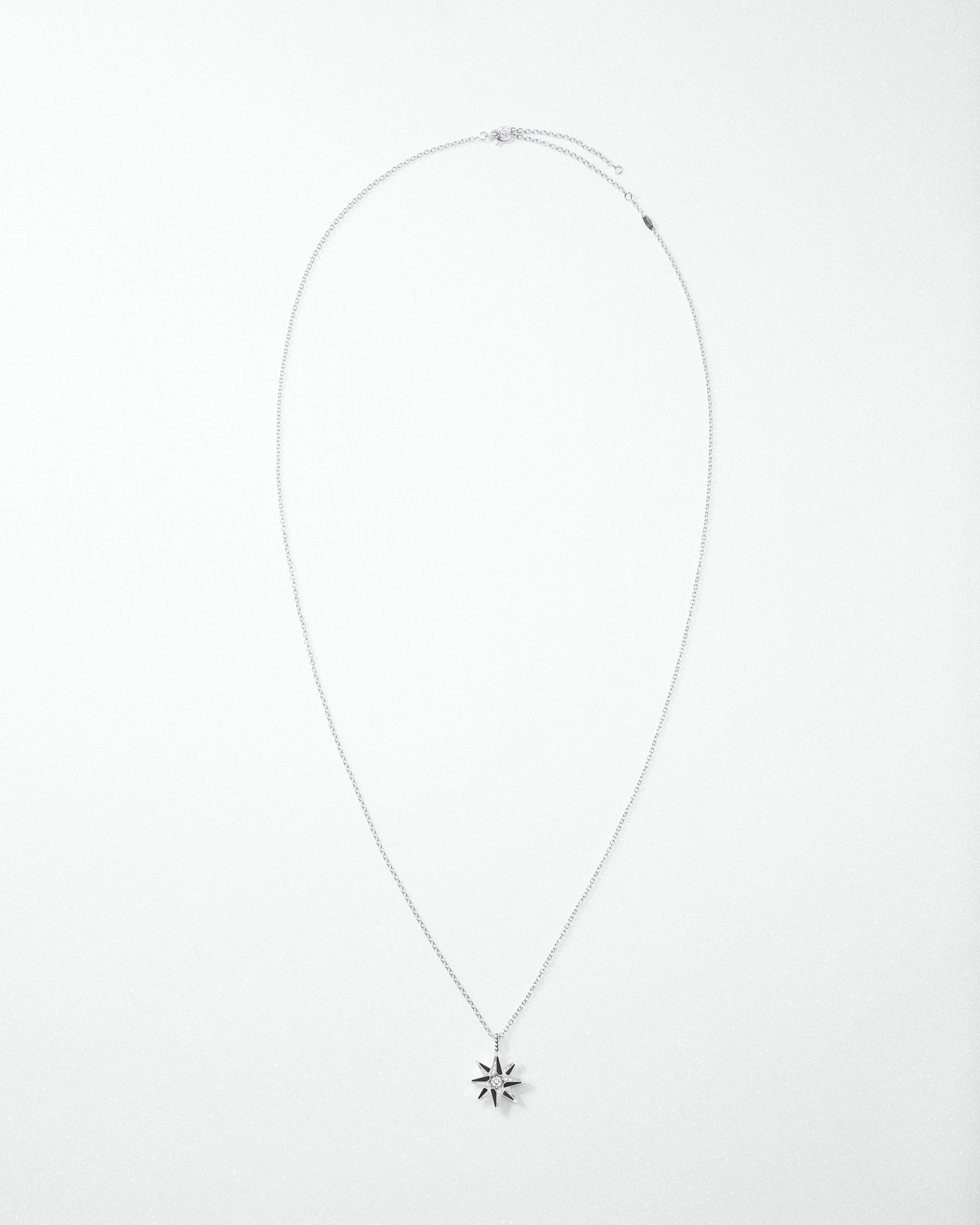 Étoile des Vents 饰牌项链 白色 18K 金、黑色涂漆和钻石 E01