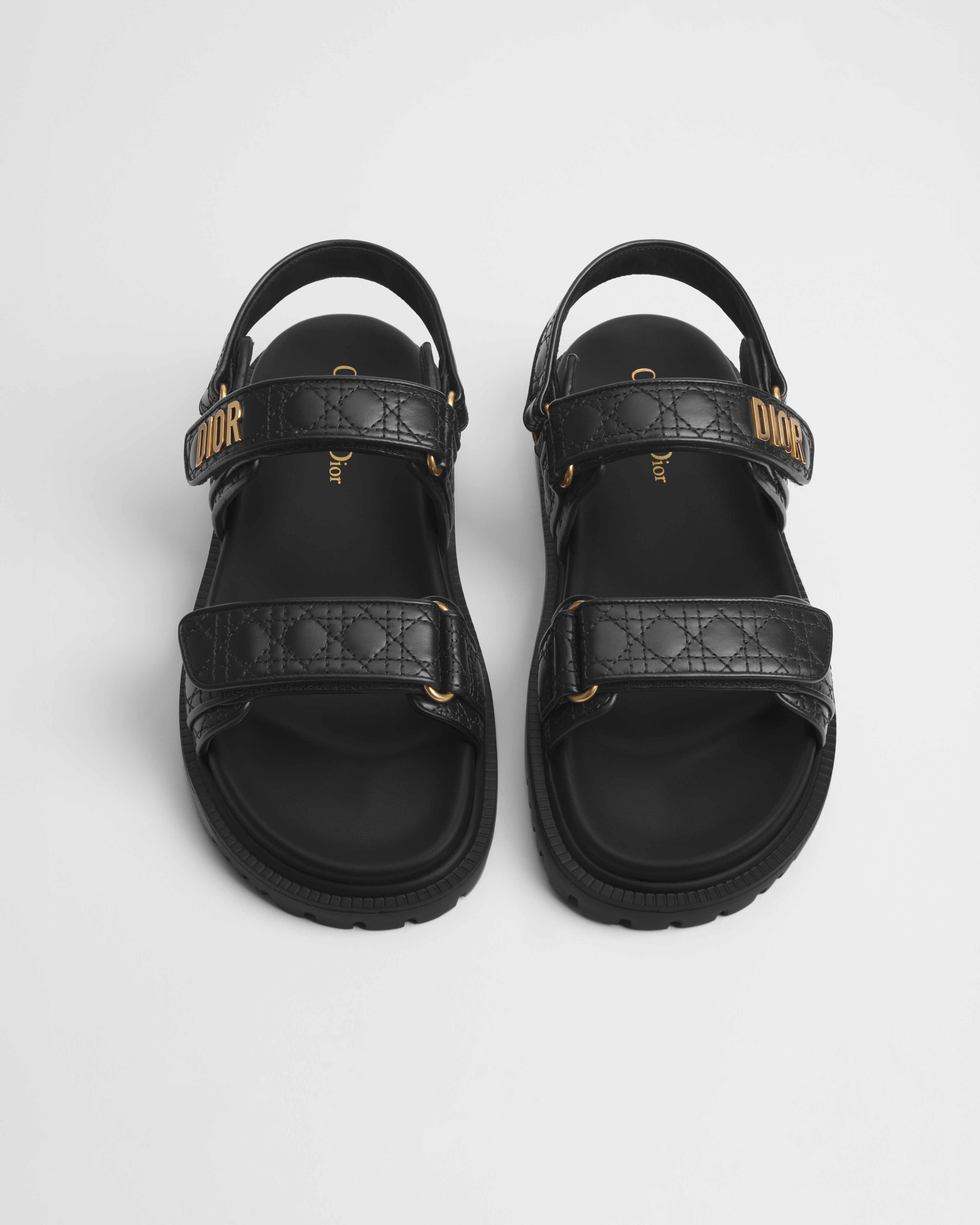 Dioract 凉鞋 黑色绗缝牛皮革藤格纹 E06