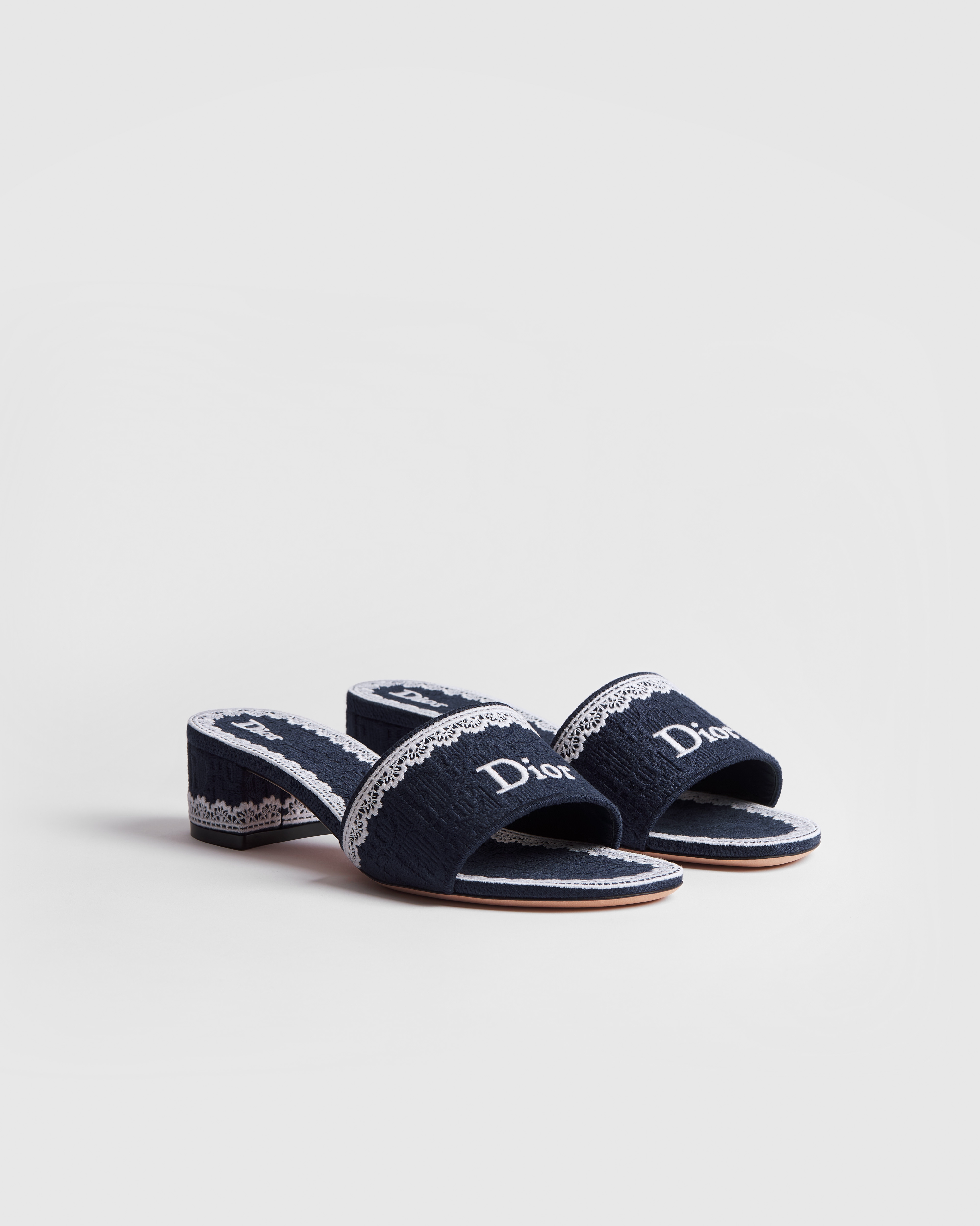 Dior Dentelle 带跟凉拖 蓝色棉质面料 Oblique 印花和米白色蕾丝 E03