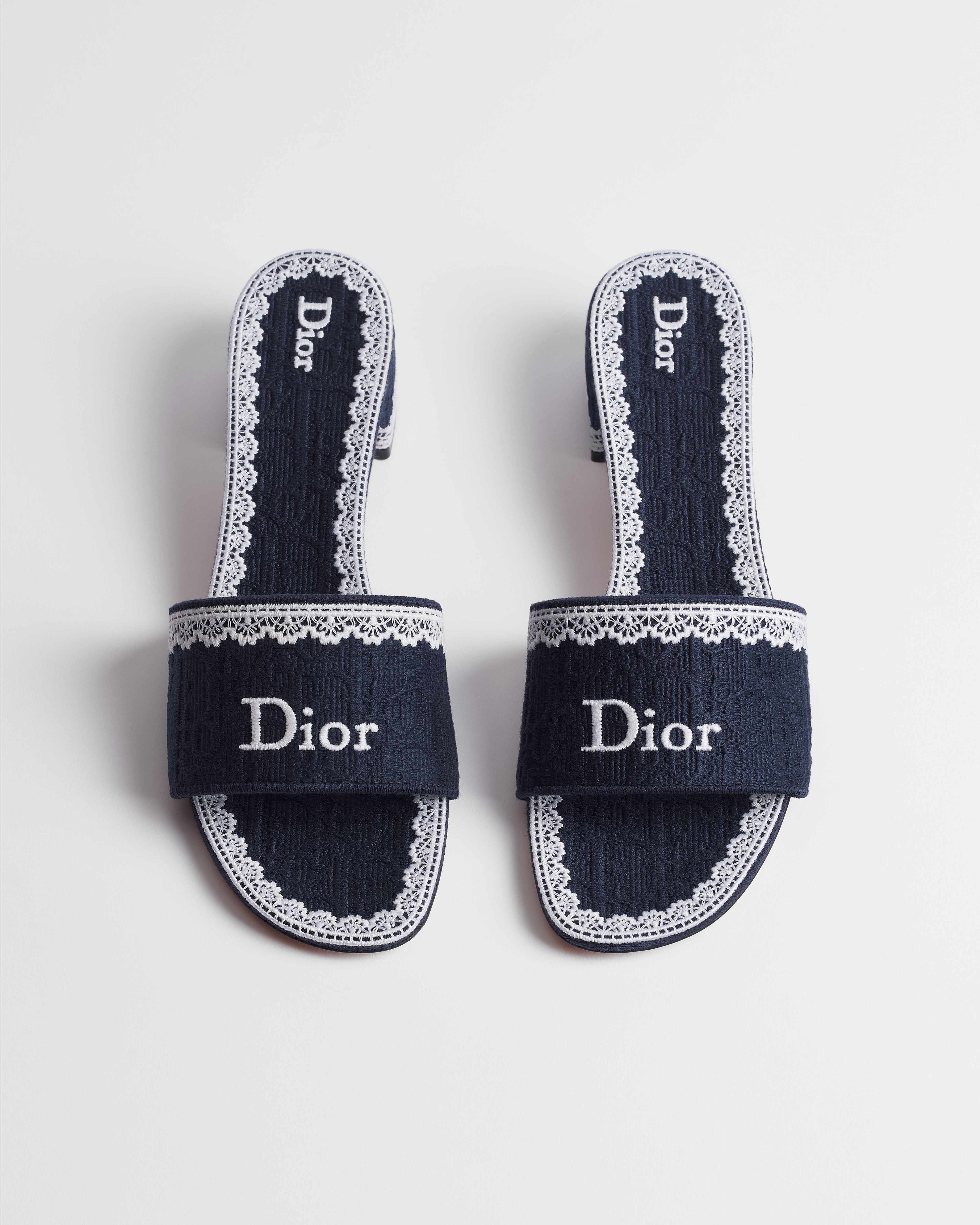 Dior Dentelle 带跟凉拖 蓝色棉质面料 Oblique 印花和米白色蕾丝 E06