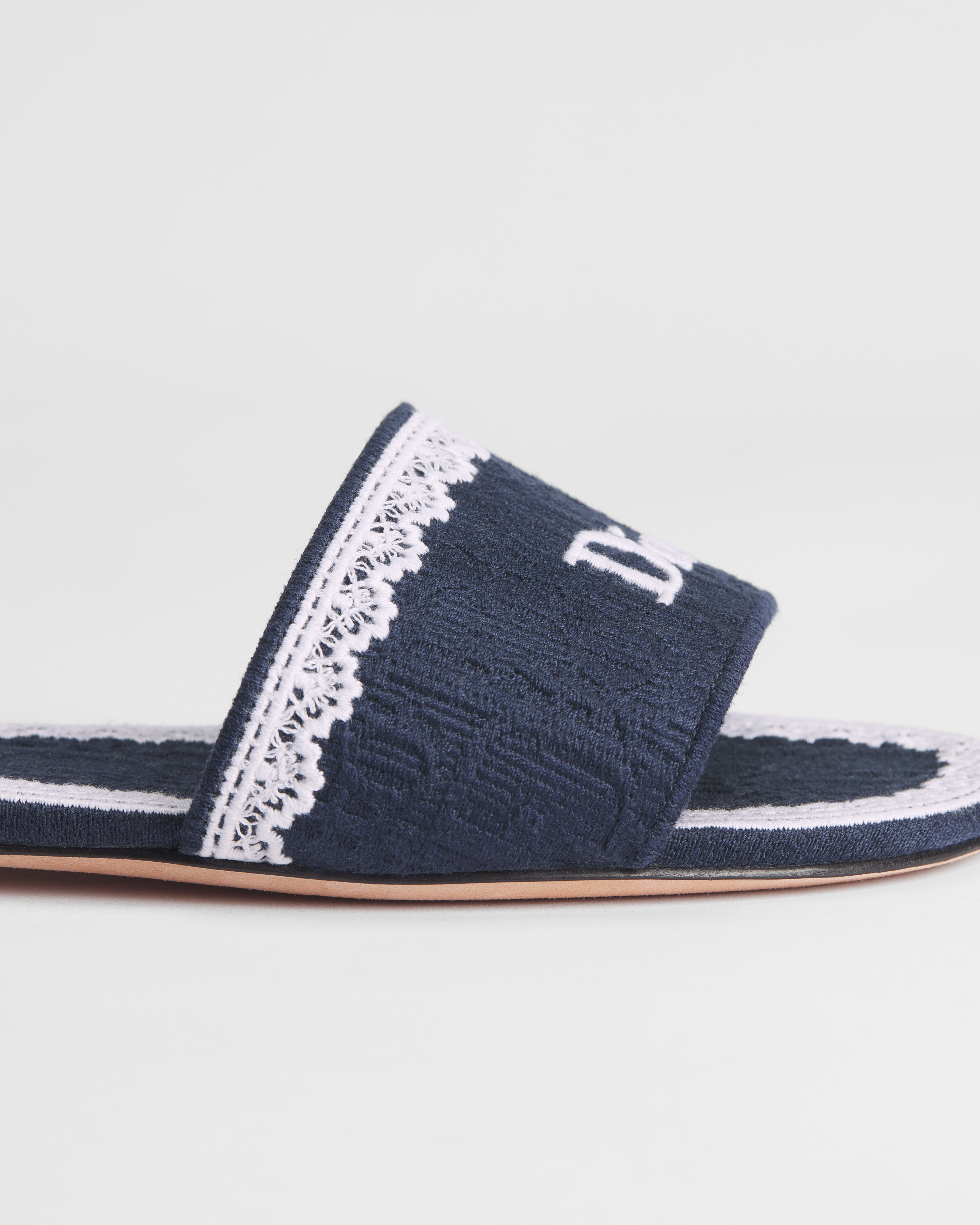 Dior Dentelle 凉拖 蓝色棉质面料 Oblique 印花和米白色蕾丝 E10