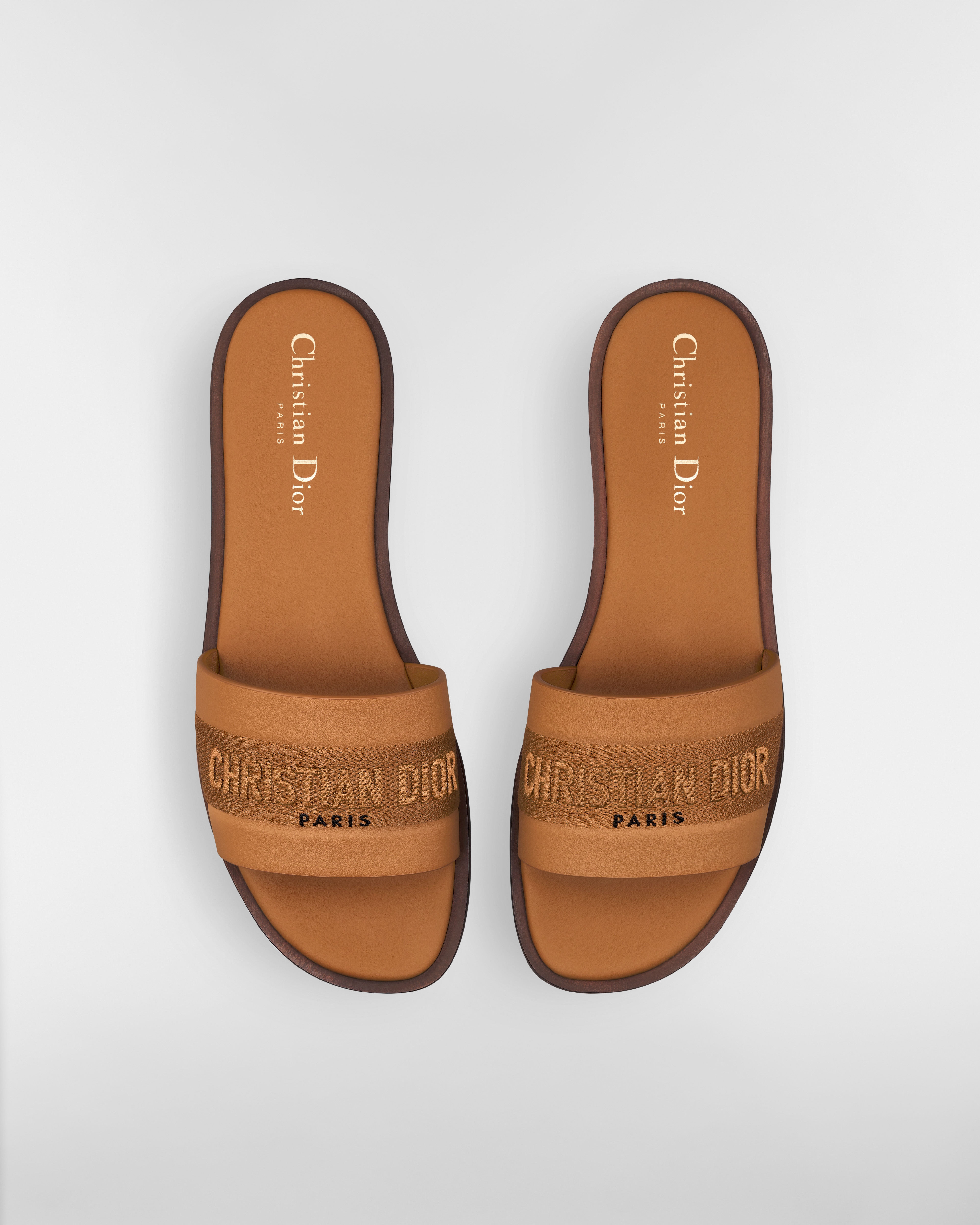 Dway 棉质凉拖 驼色牛皮革和棉质刺绣 E06