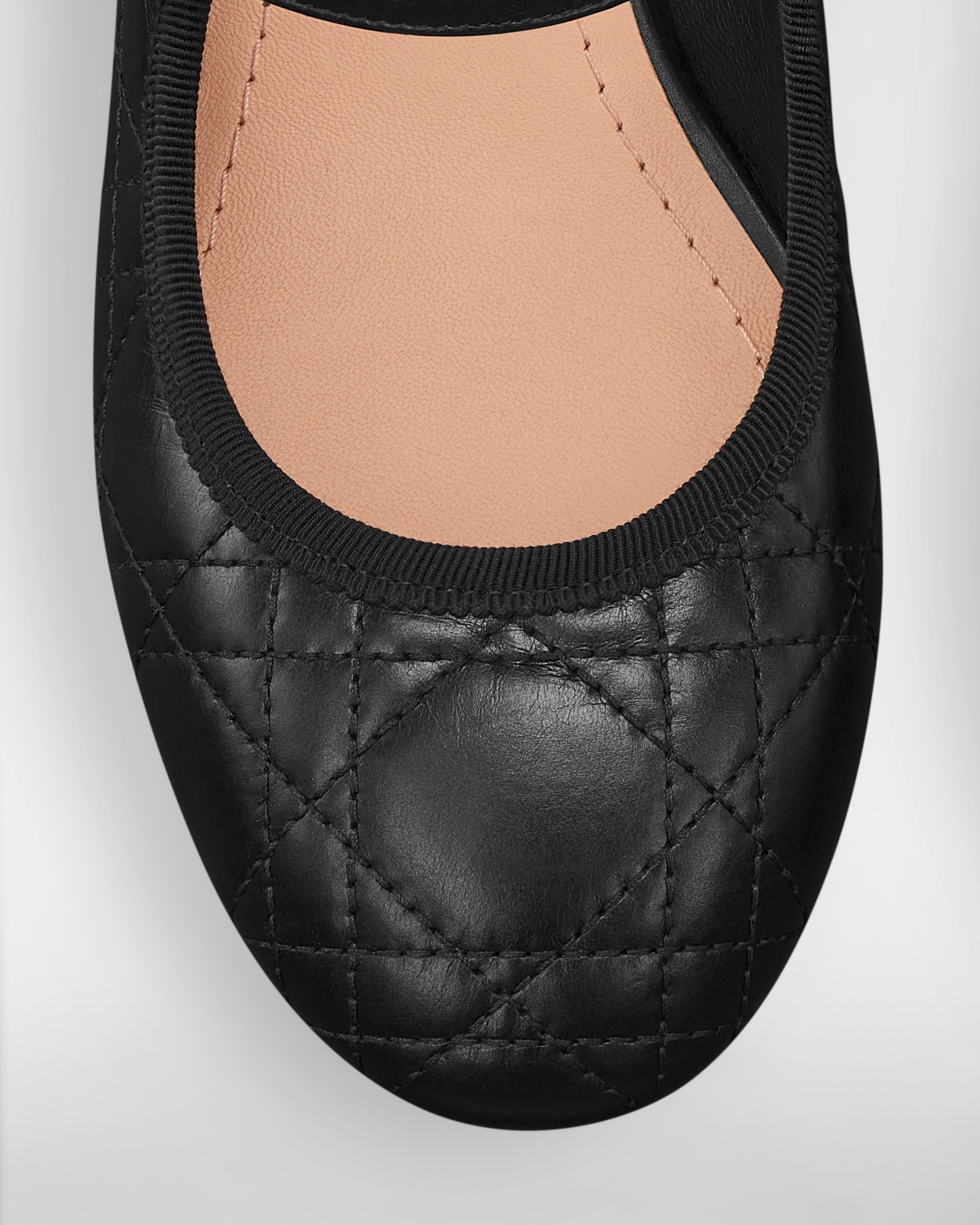 Dior 芭蕾高跟鞋 黑色绗缝牛皮革藤格纹 E09