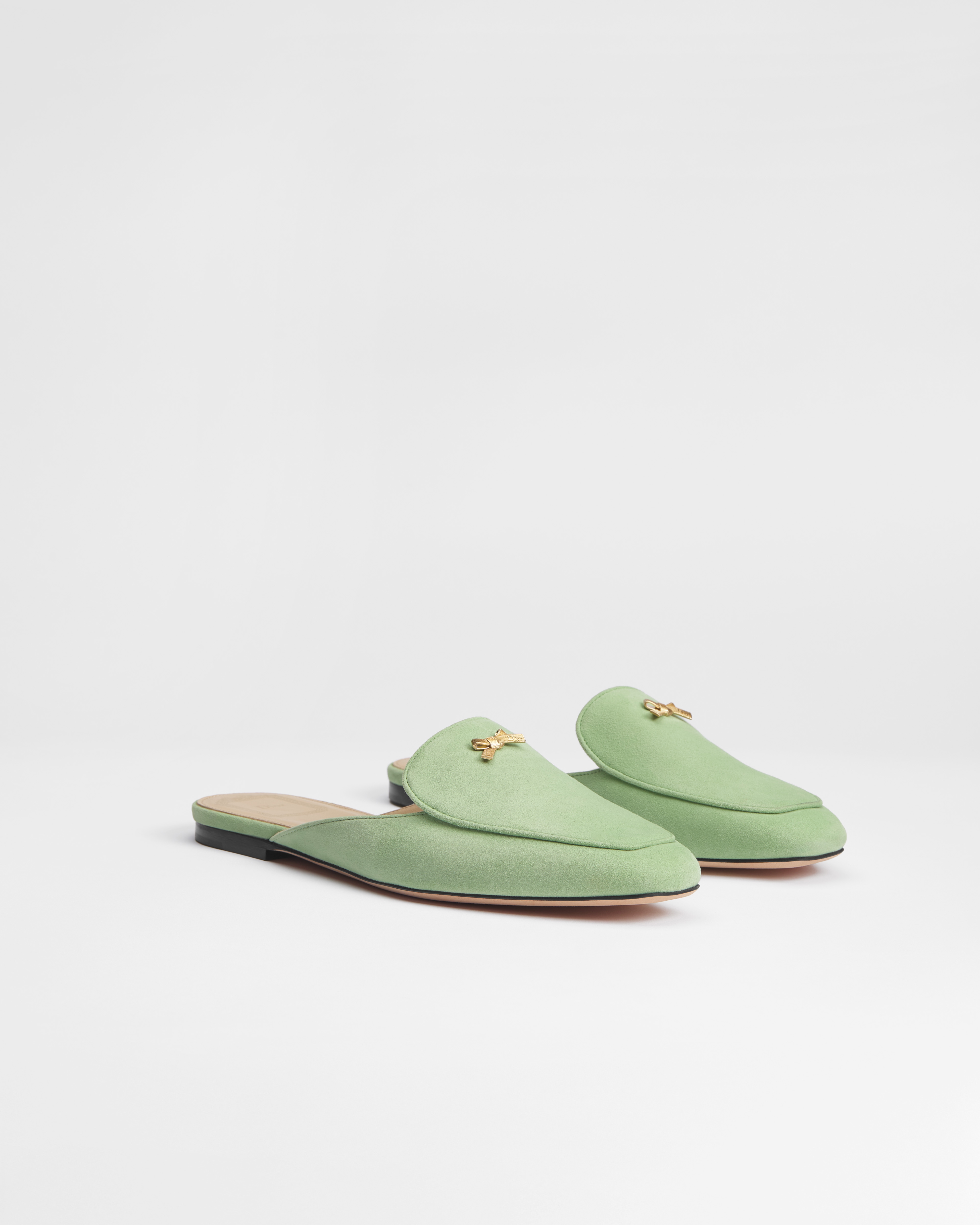 Baby Bow 穆勒鞋 鲜绿色绒面羊皮革 E03