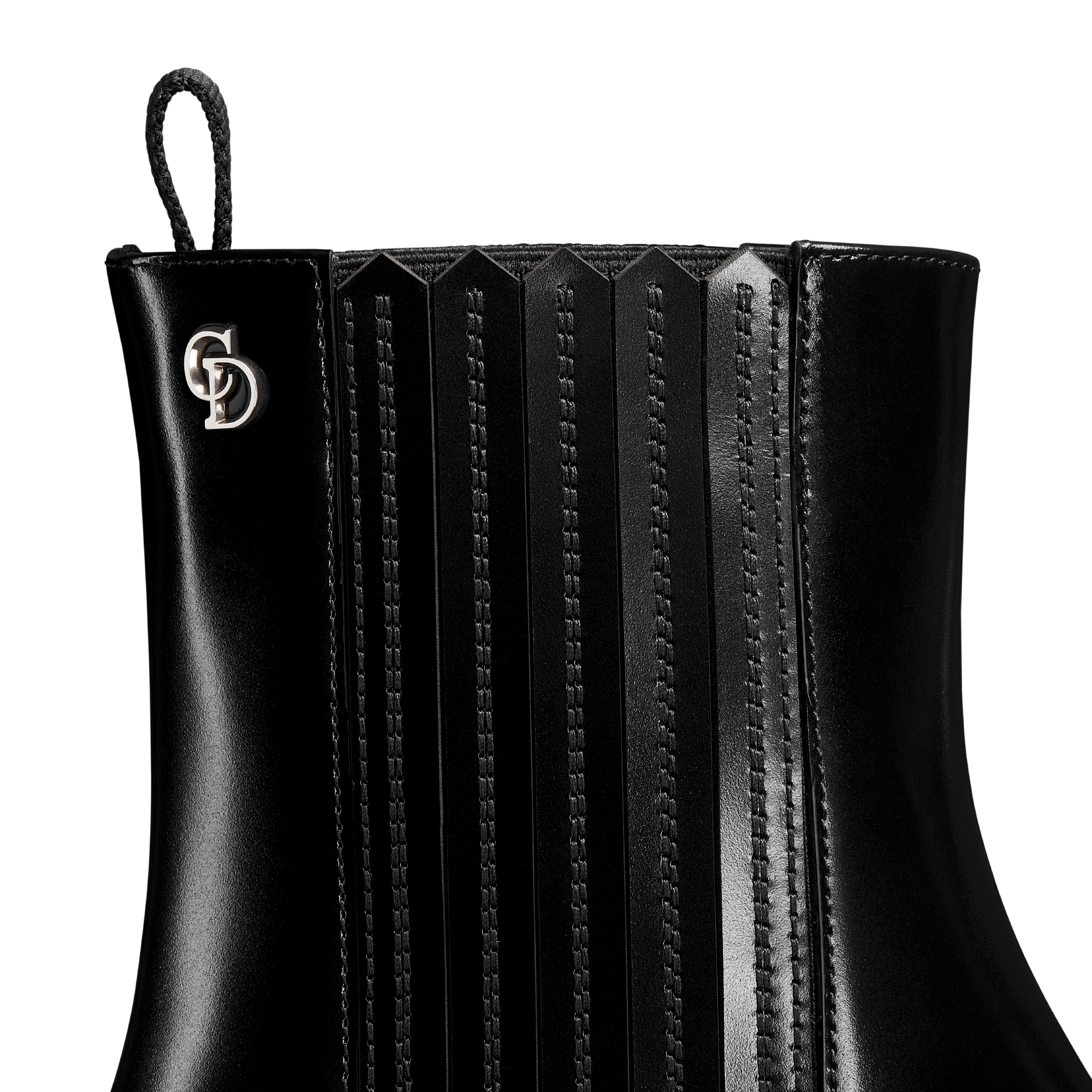 Dior Wild 带跟及踝靴 黑色牛皮革 E09