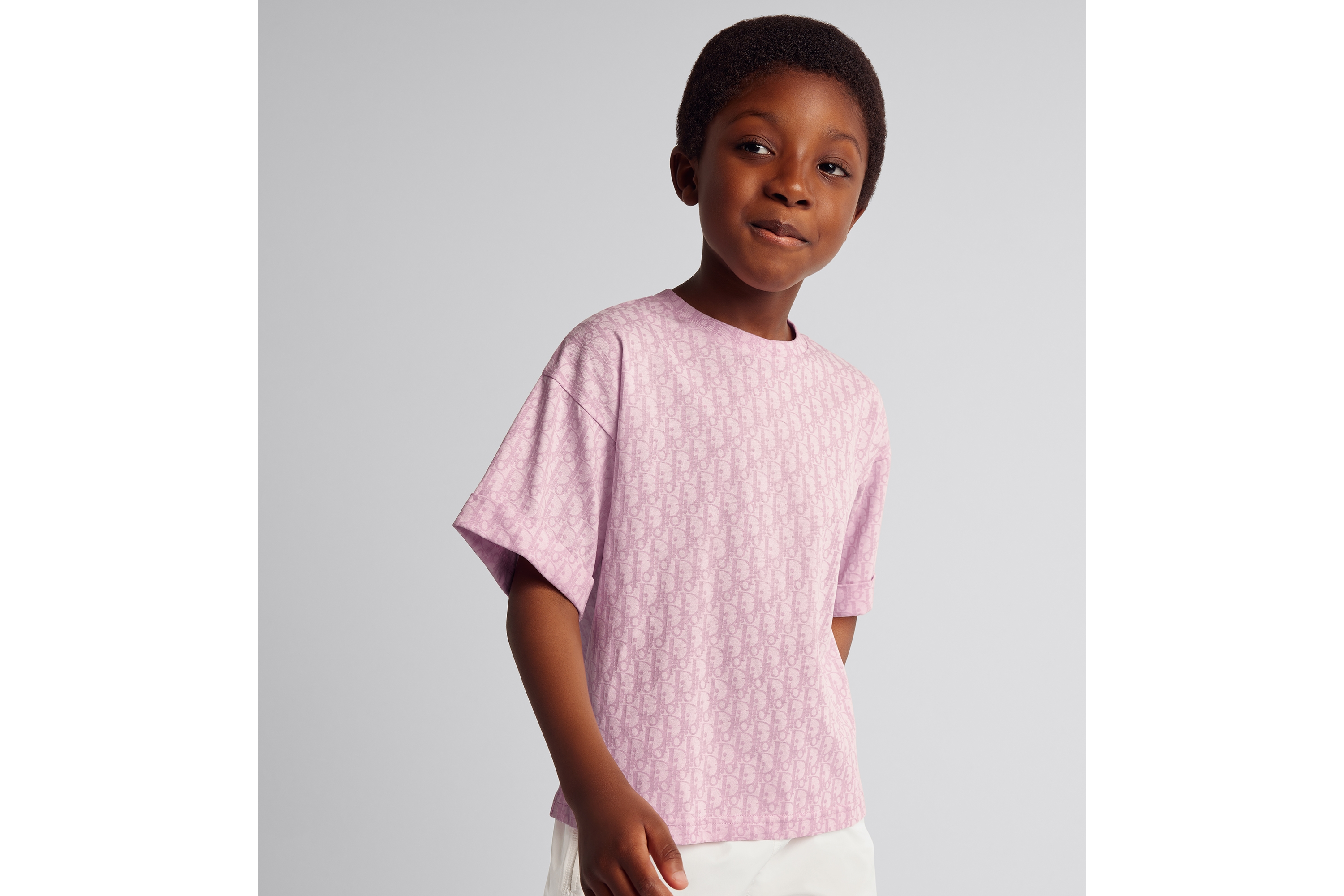 look_image_alt_prefix 儿童 T 恤 粉色棉质平纹针织石洗效果 Oblique 印花 E08