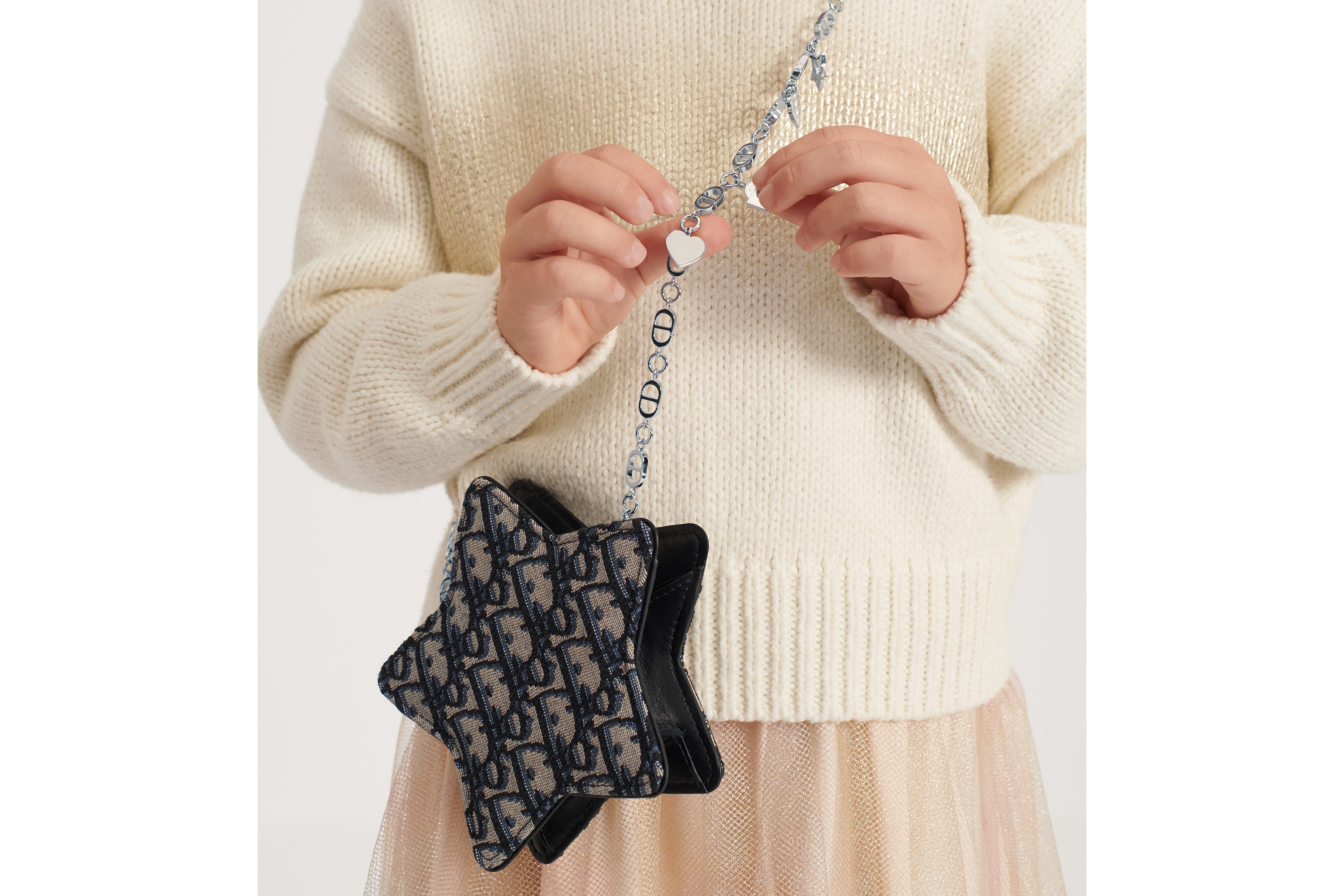 look_image_alt_prefix 儿童迷你星星造型手袋 米色和蓝色 Oblique 印花面料 E21