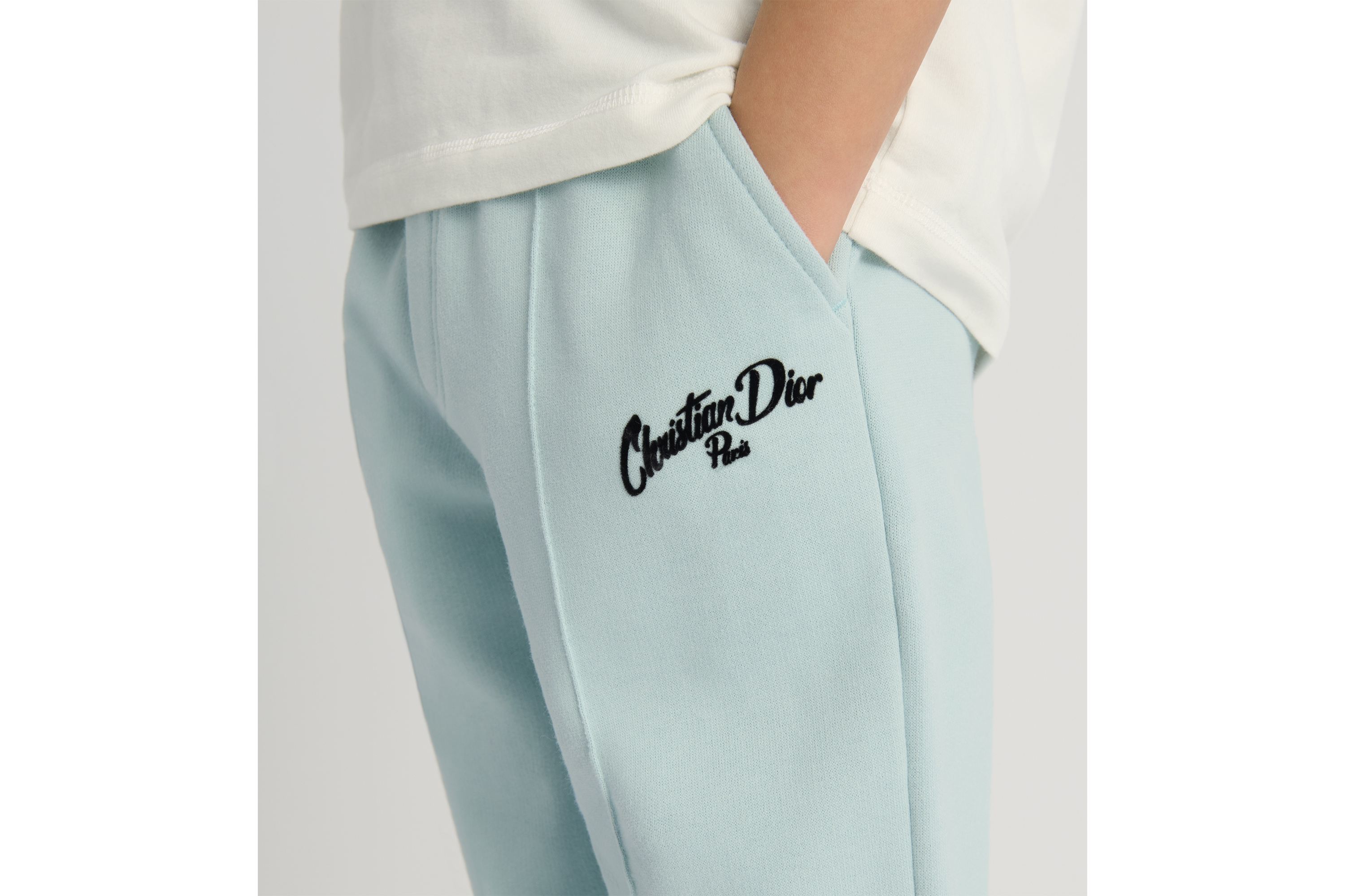 look_image_alt_prefix 儿童运动长裤 水蓝色棉质起绒面料 E05