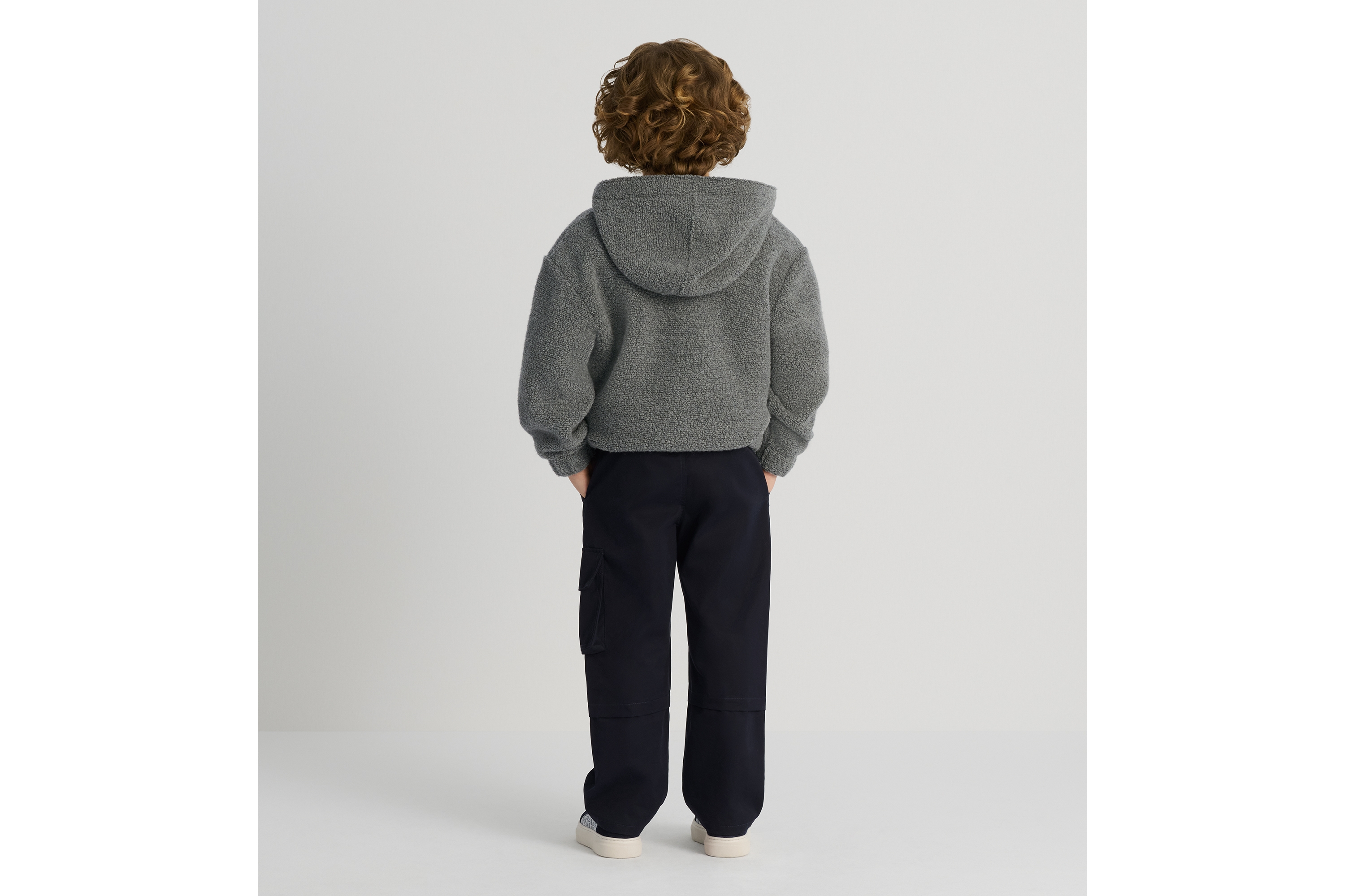 look_image_alt_prefix 儿童长裤 黑色棉质混纺华达呢 E04