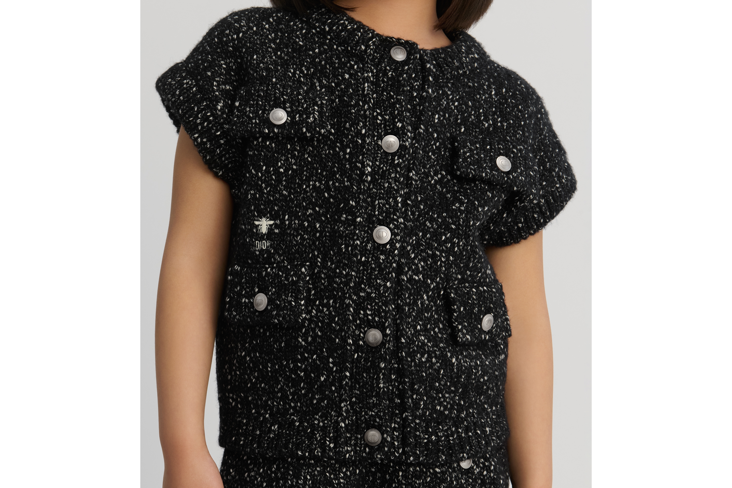 儿童针织背心 黑色和白色棉质混纺混色针织面料粗花呢效果 E02