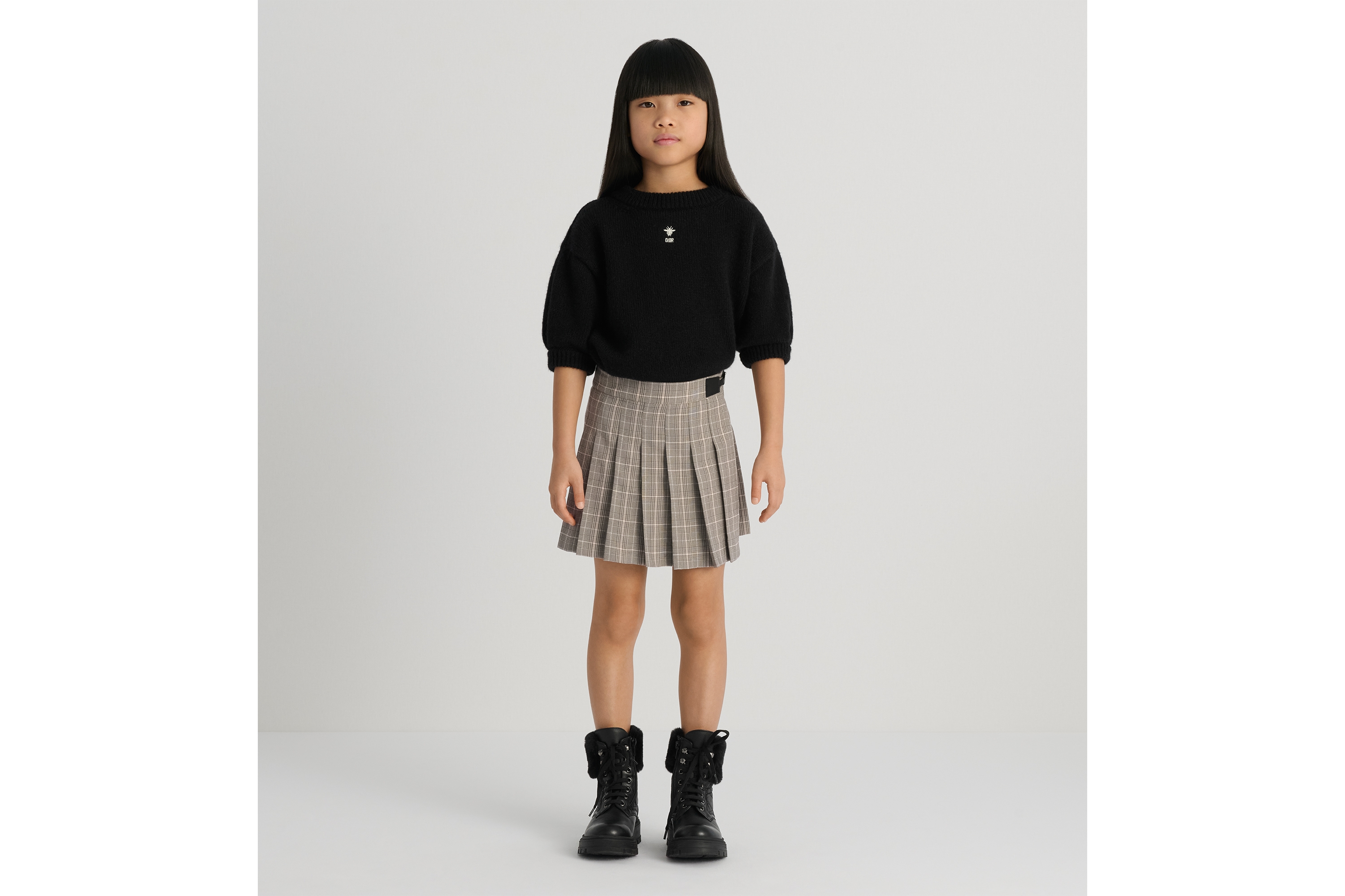 look_image_alt_prefix 儿童褶裥裹身式半身裙 灰色、粉色和银色调绵羊毛混纺面料威尔士亲王格纹图案 E01