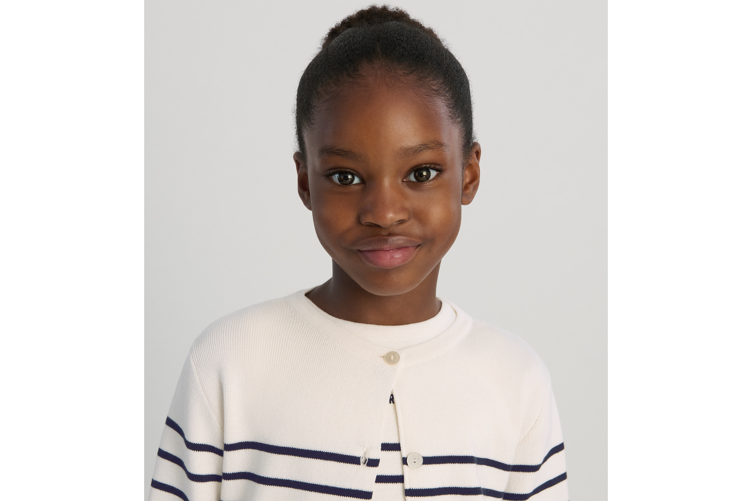 儿童开衫 象牙色棉质混纺针织面料海军蓝色条纹图案 E01