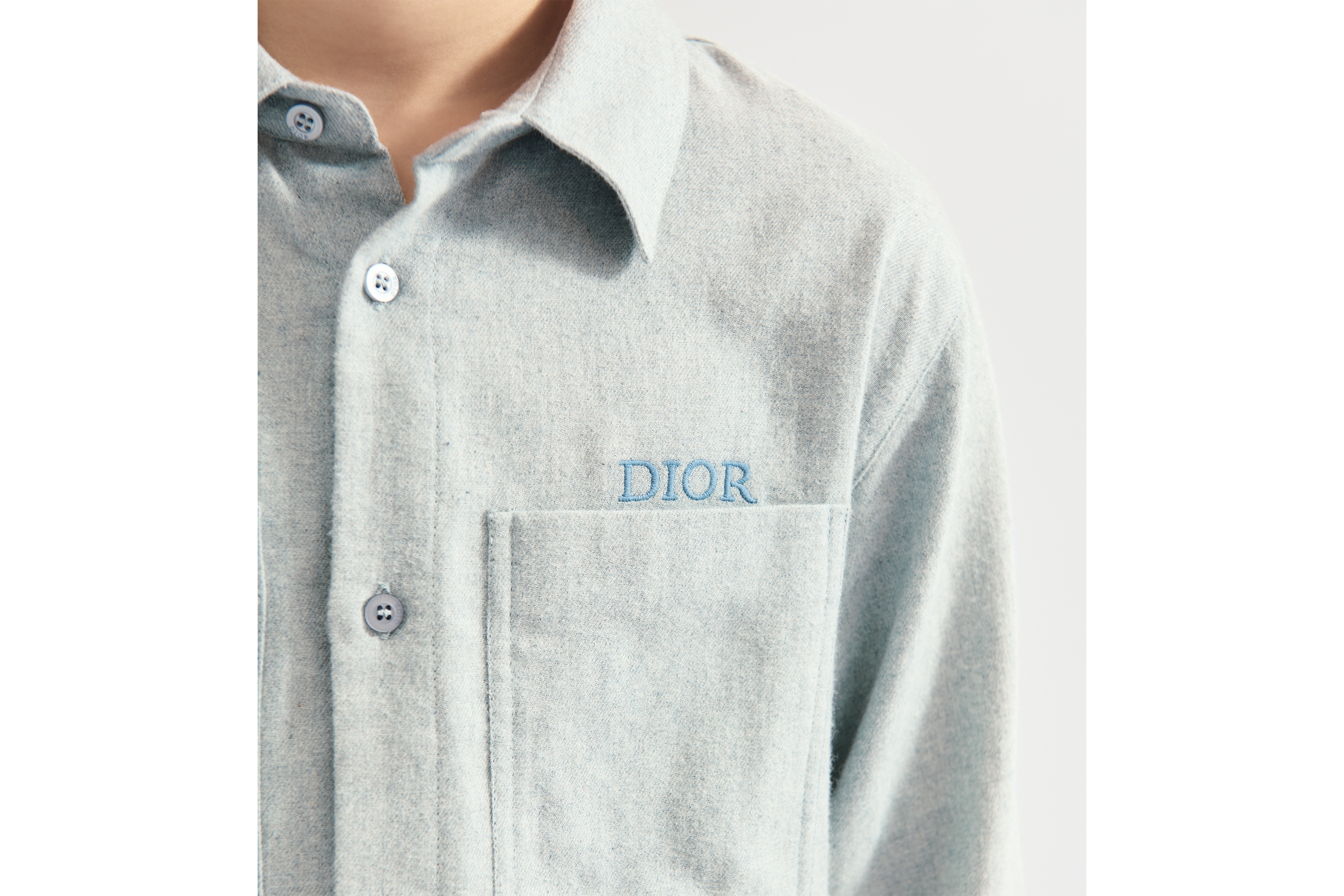 儿童衬衫 淡蓝色层次色调棉质法兰绒面料 E10