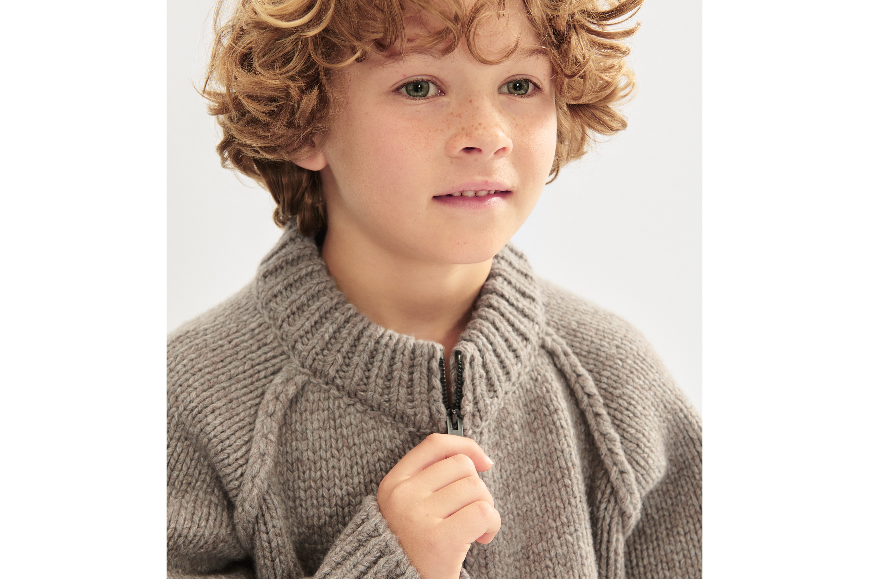 儿童夹克 暖灰褐色绵羊毛和山羊绒混纺针织面料 E02