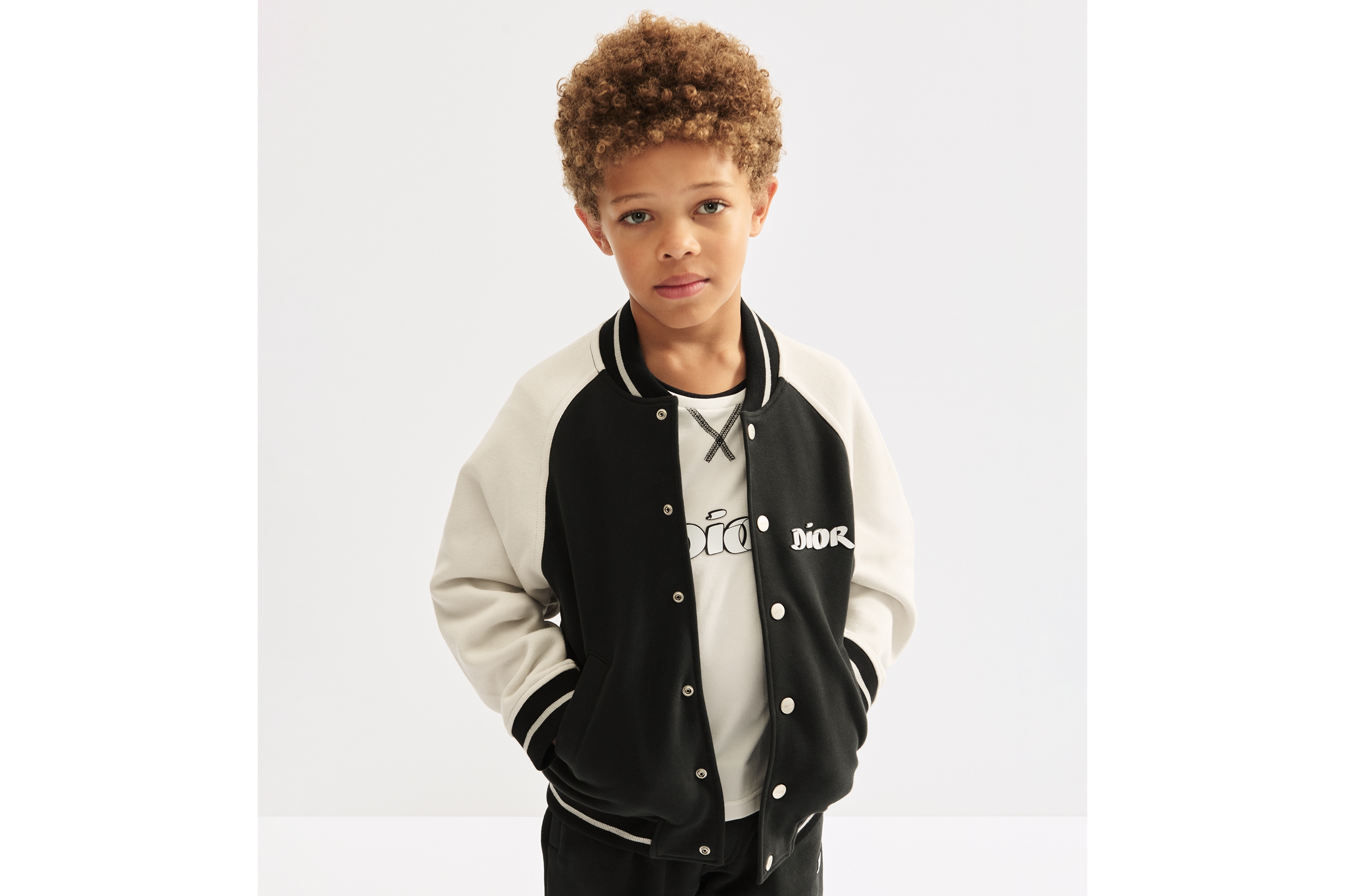 儿童飞行员版型开衫 黑色和象牙色棉质拉绒起绒面料 E09