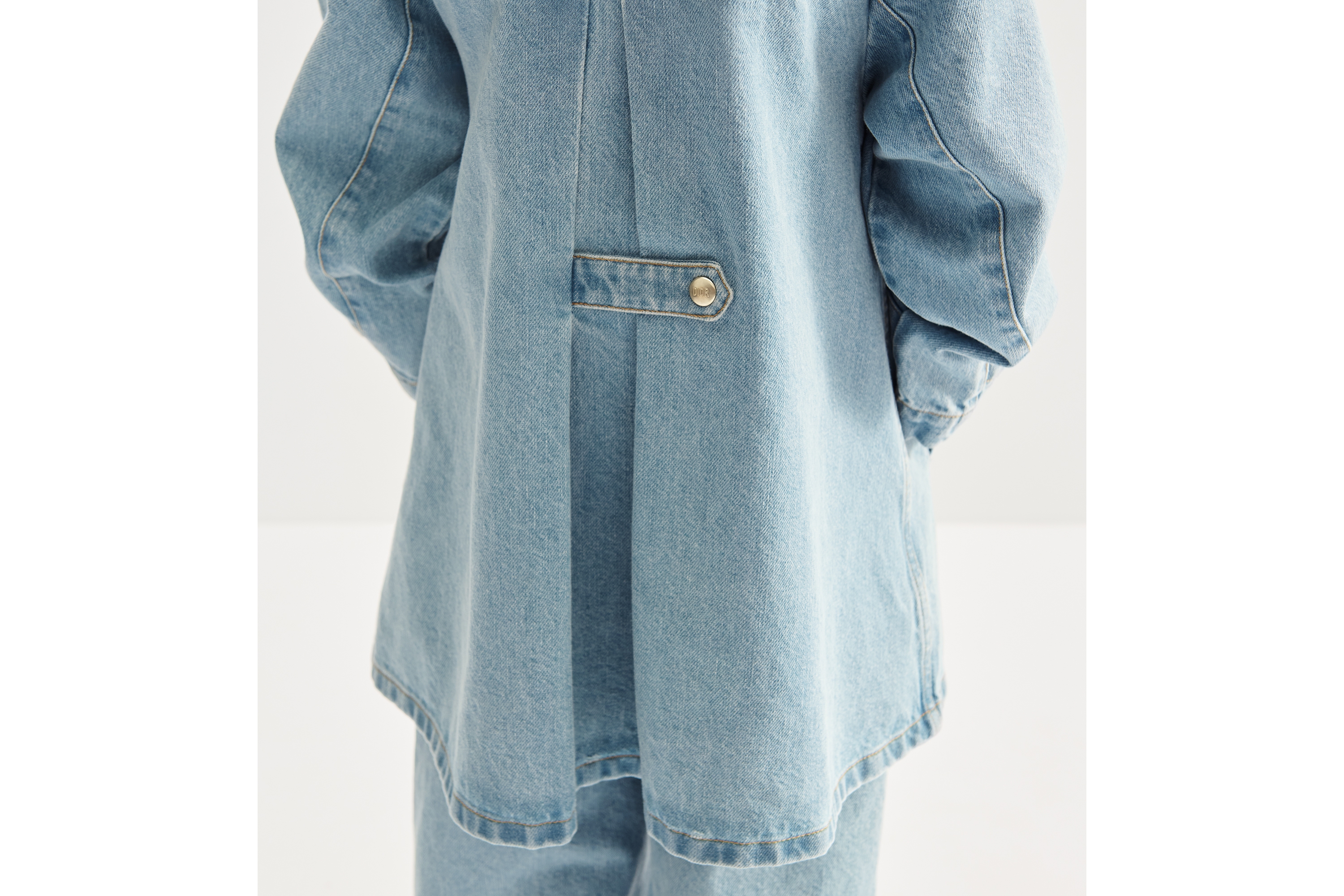 look_image_alt_prefix 儿童大衣 蓝色棉质牛仔布 E04