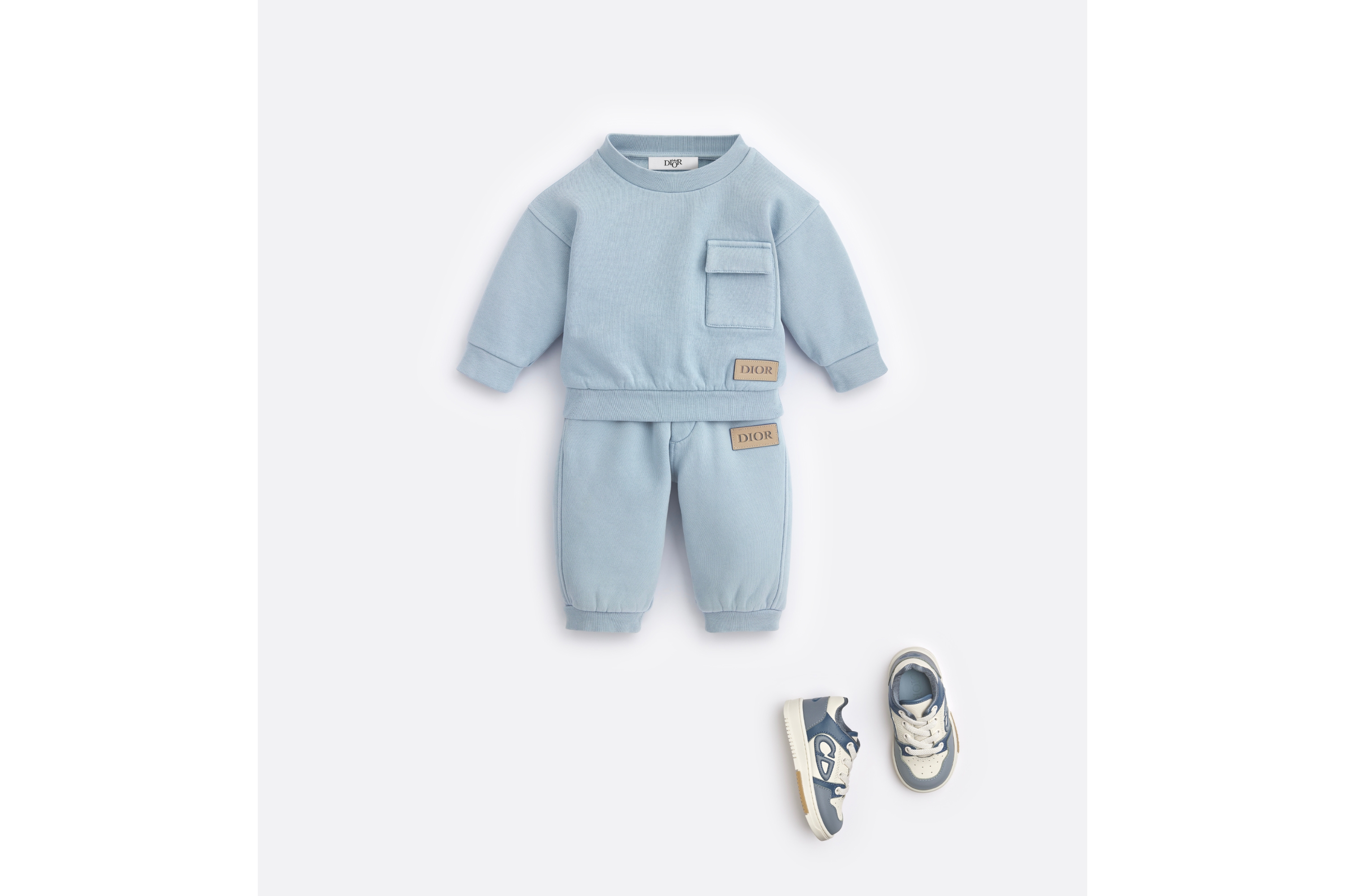 婴幼儿卫衣 淡蓝色棉质拉绒起绒面料 E08