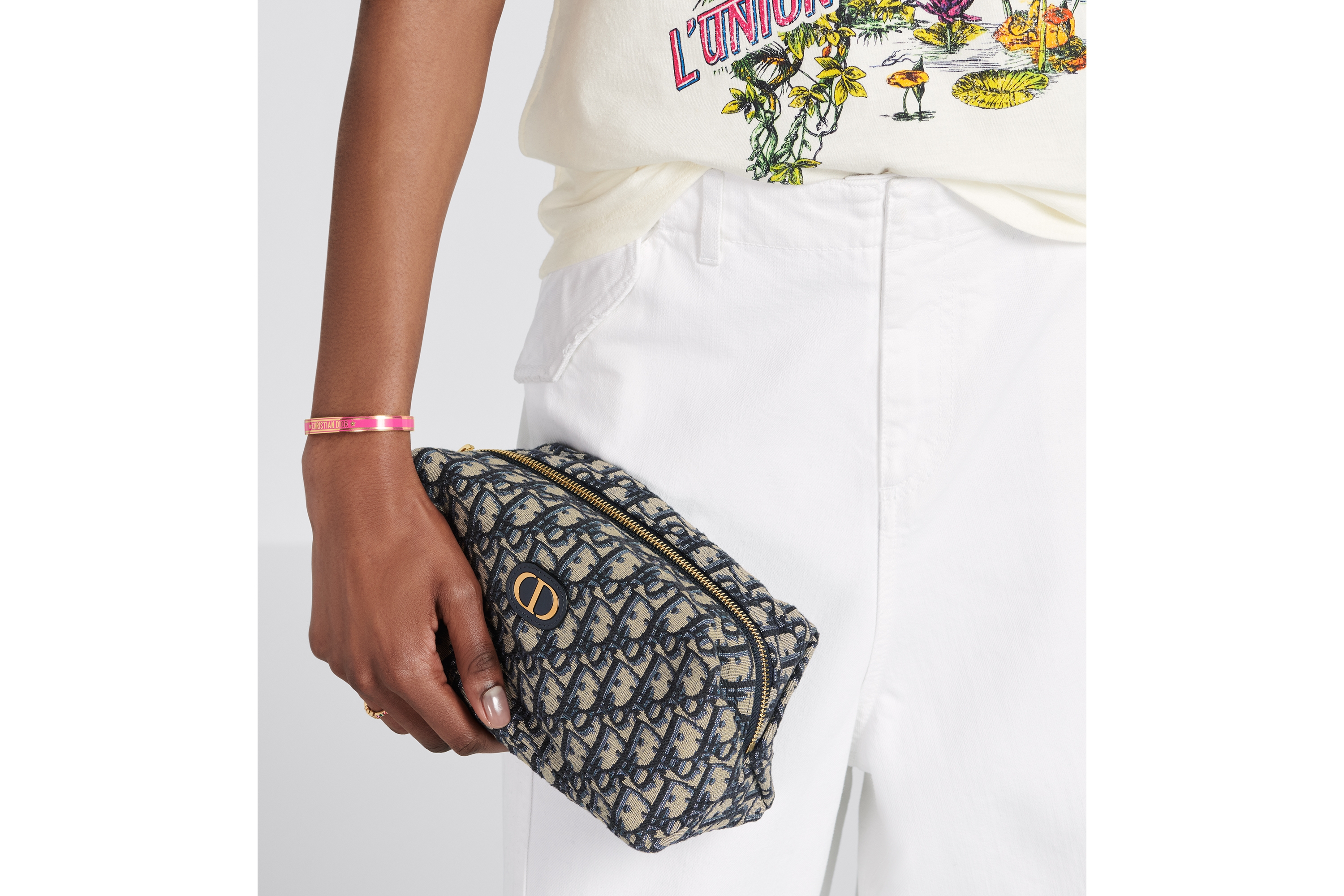 look_image_alt_prefix 30 Montaigne Vénus 手拿包 蓝色 Oblique 印花面料 E11