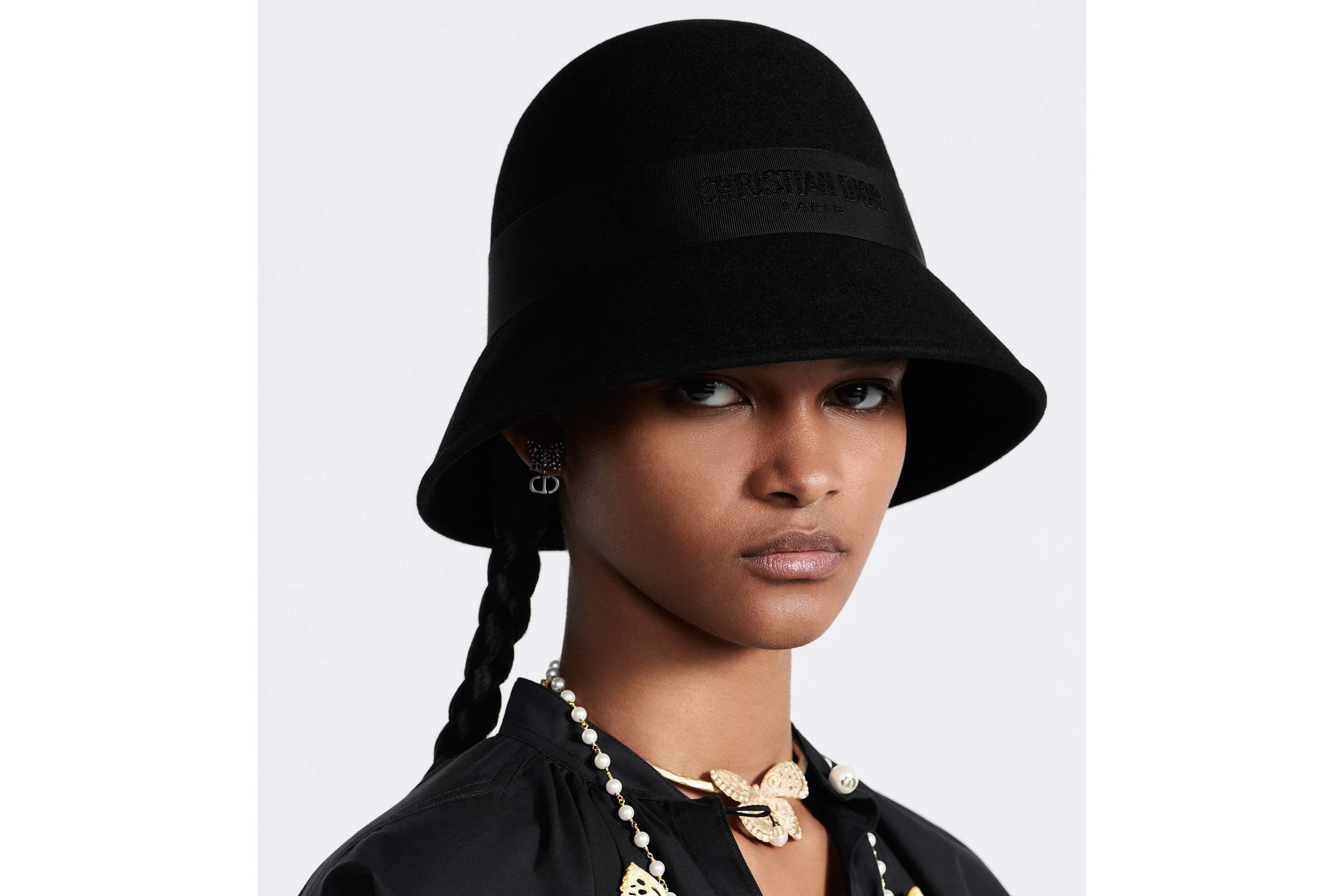 look_image_alt_prefix D-Tulipe 窄檐钟形女帽 黑色兔毛毡 E08