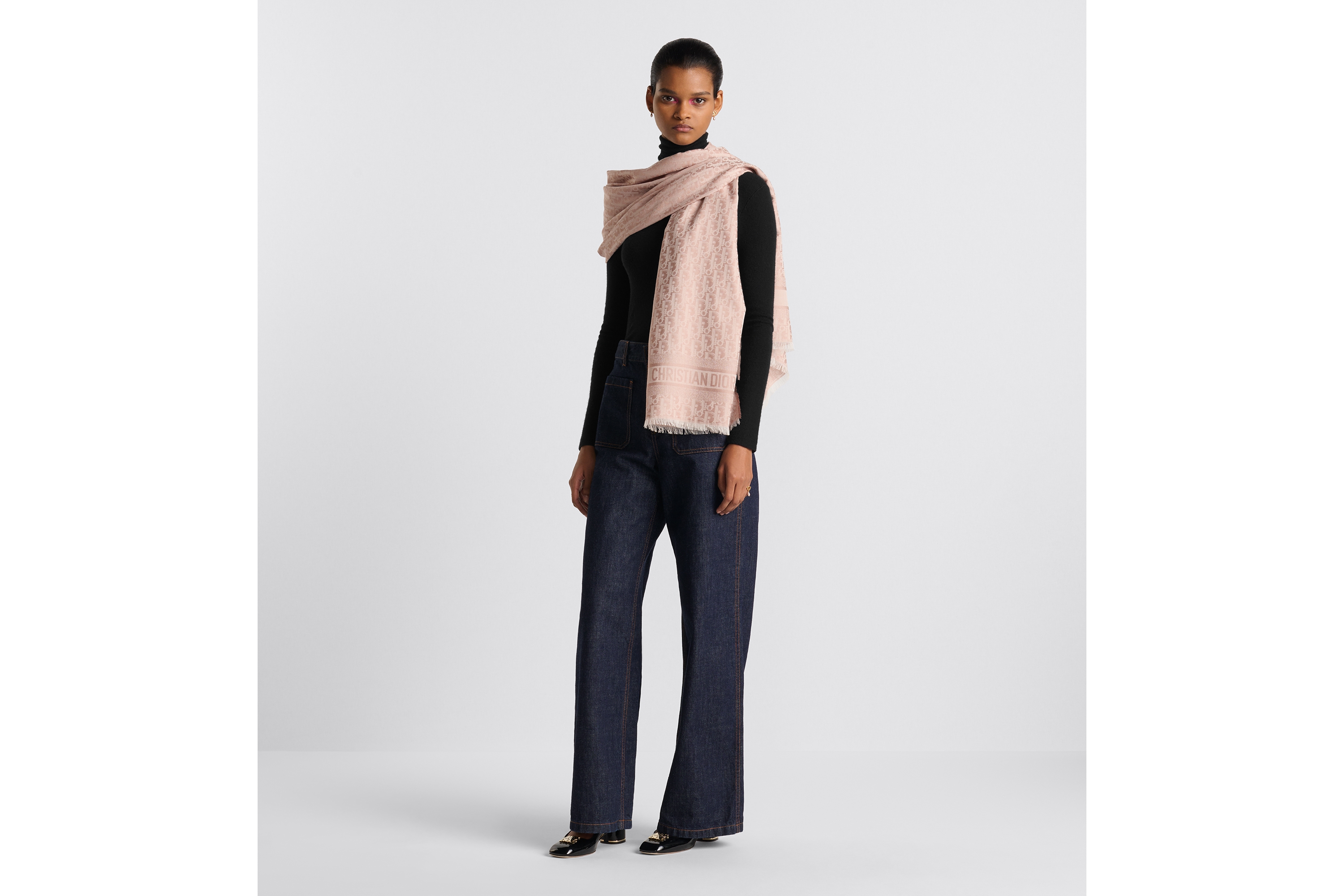 look_image_alt_prefix Dior 印花披肩 玫瑰粉色棉质和绵羊毛混纺面料 Oblique 印花 E01