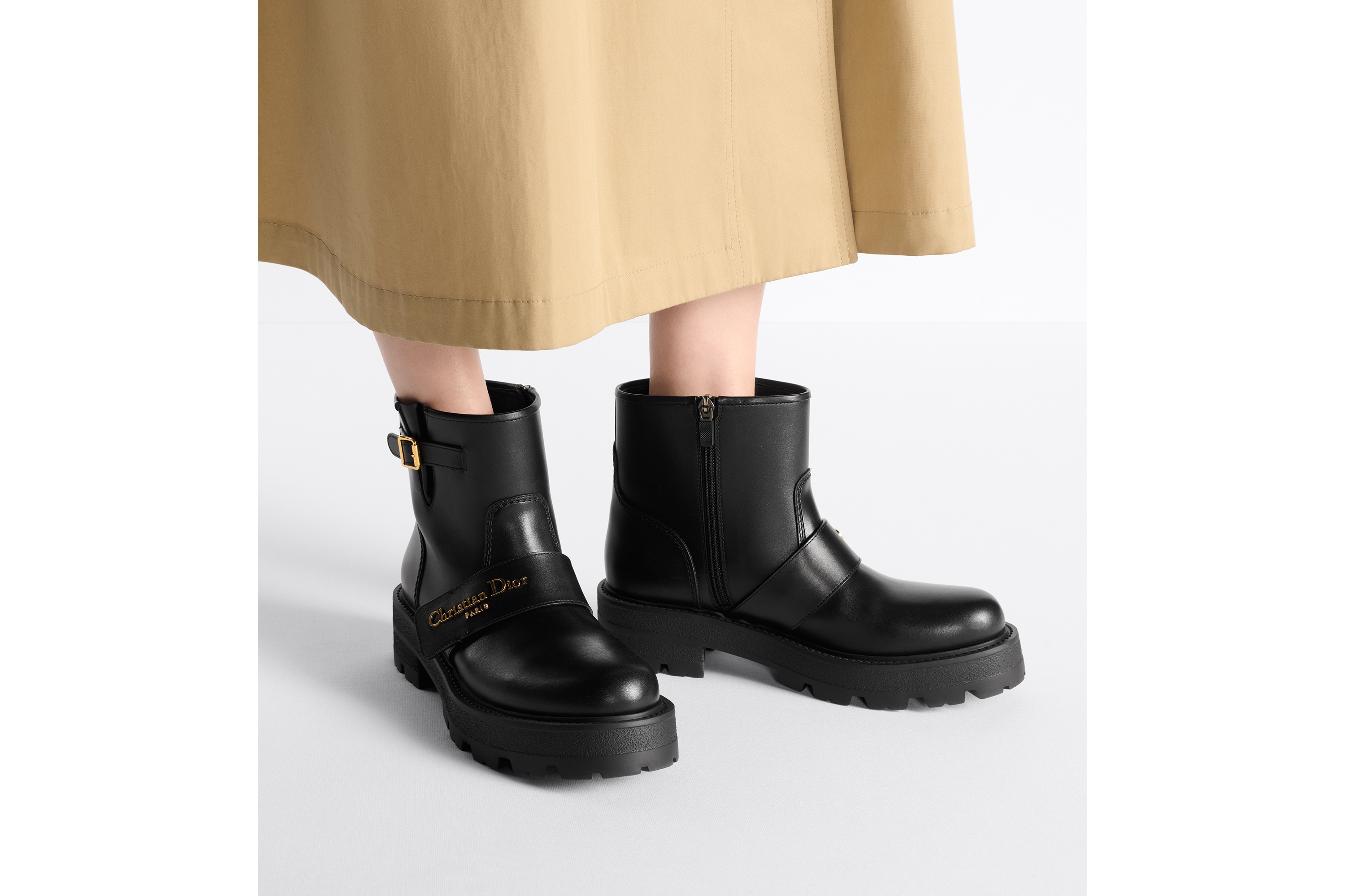 look_image_alt_prefix D-Quest 及踝靴 黑色牛皮革 E14