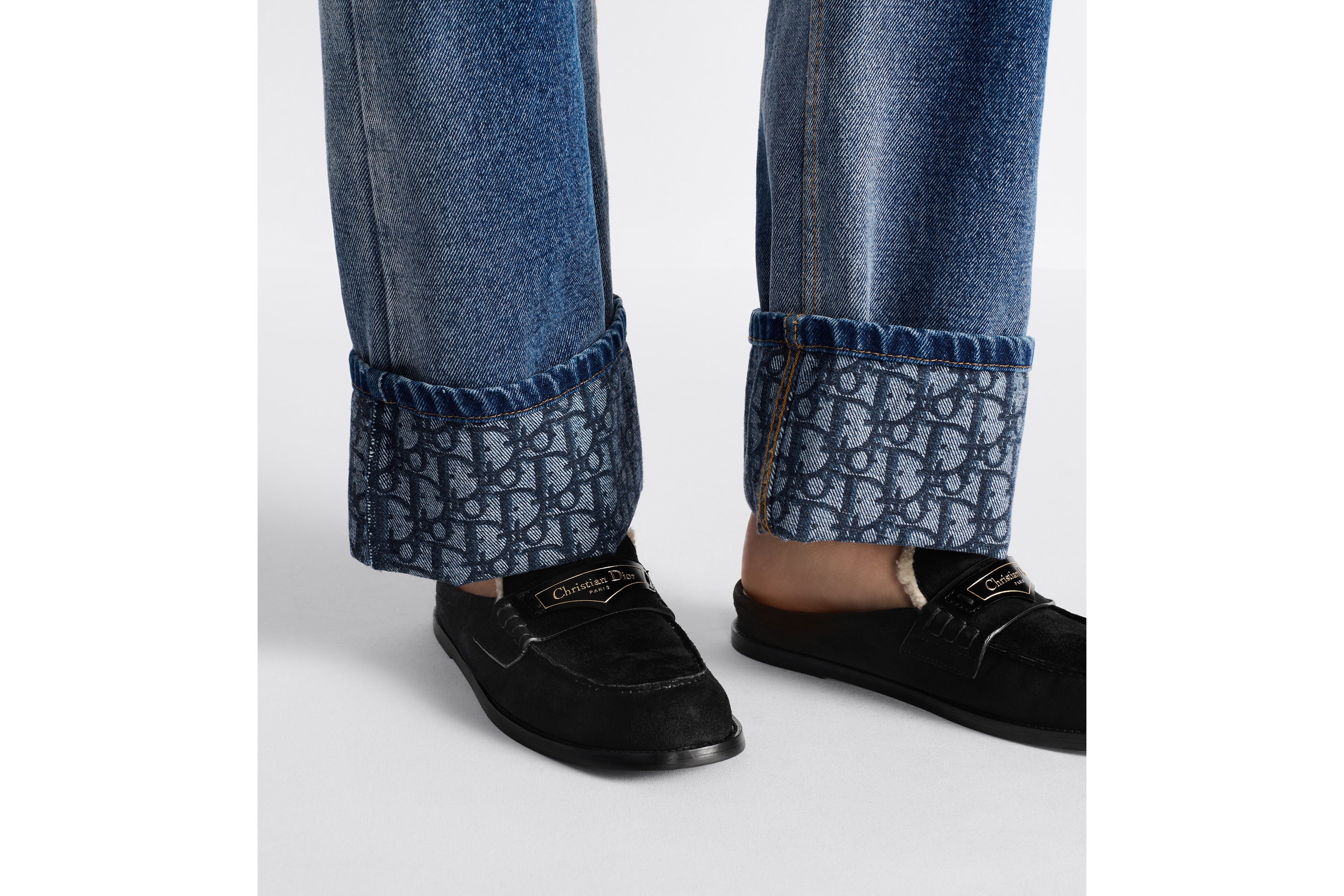 Dior Boy 穆勒鞋 黑色绒面羊皮革 E14