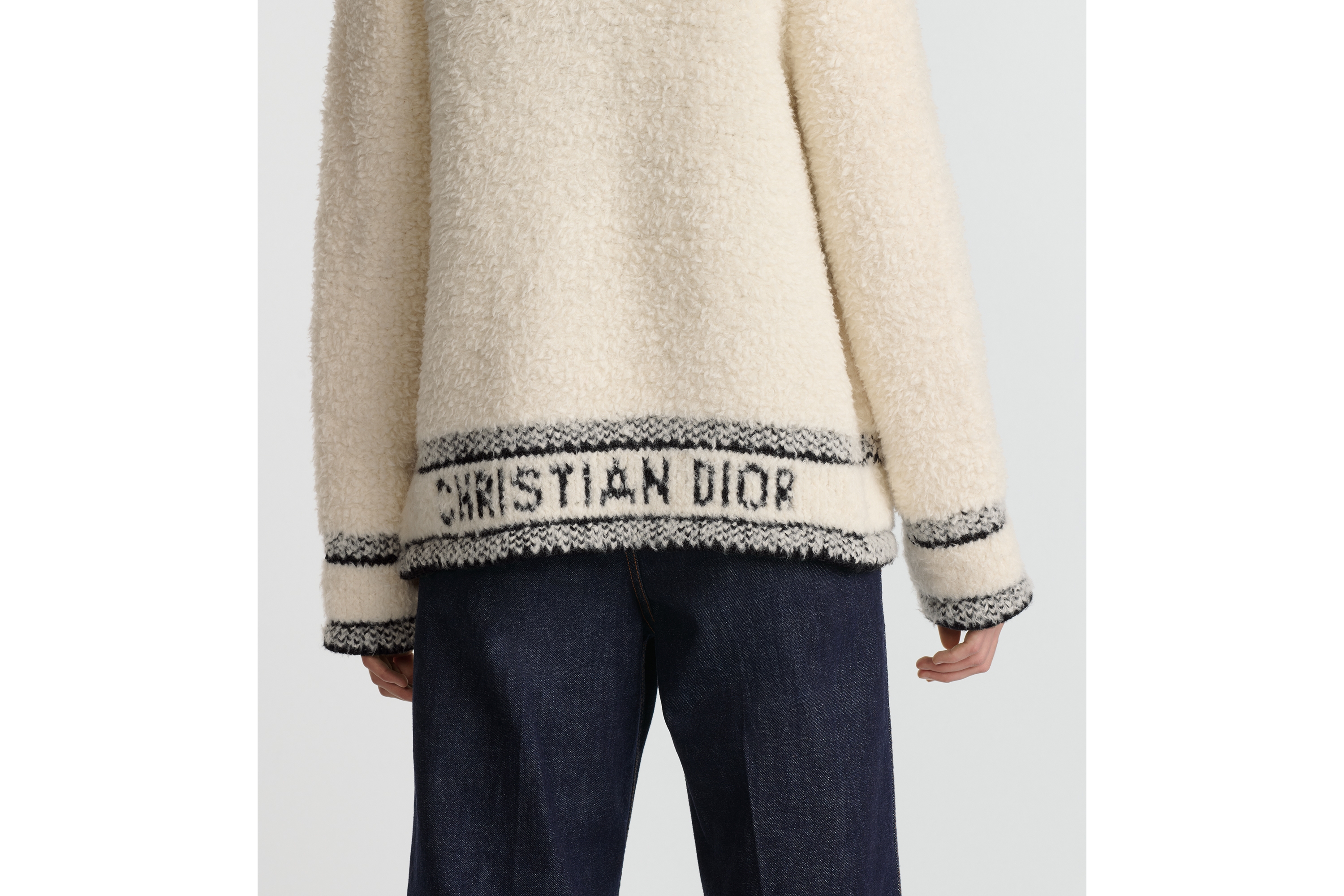 look_image_alt_prefix Caro 外套 米白色绵羊毛混纺起绒针织面料 E13