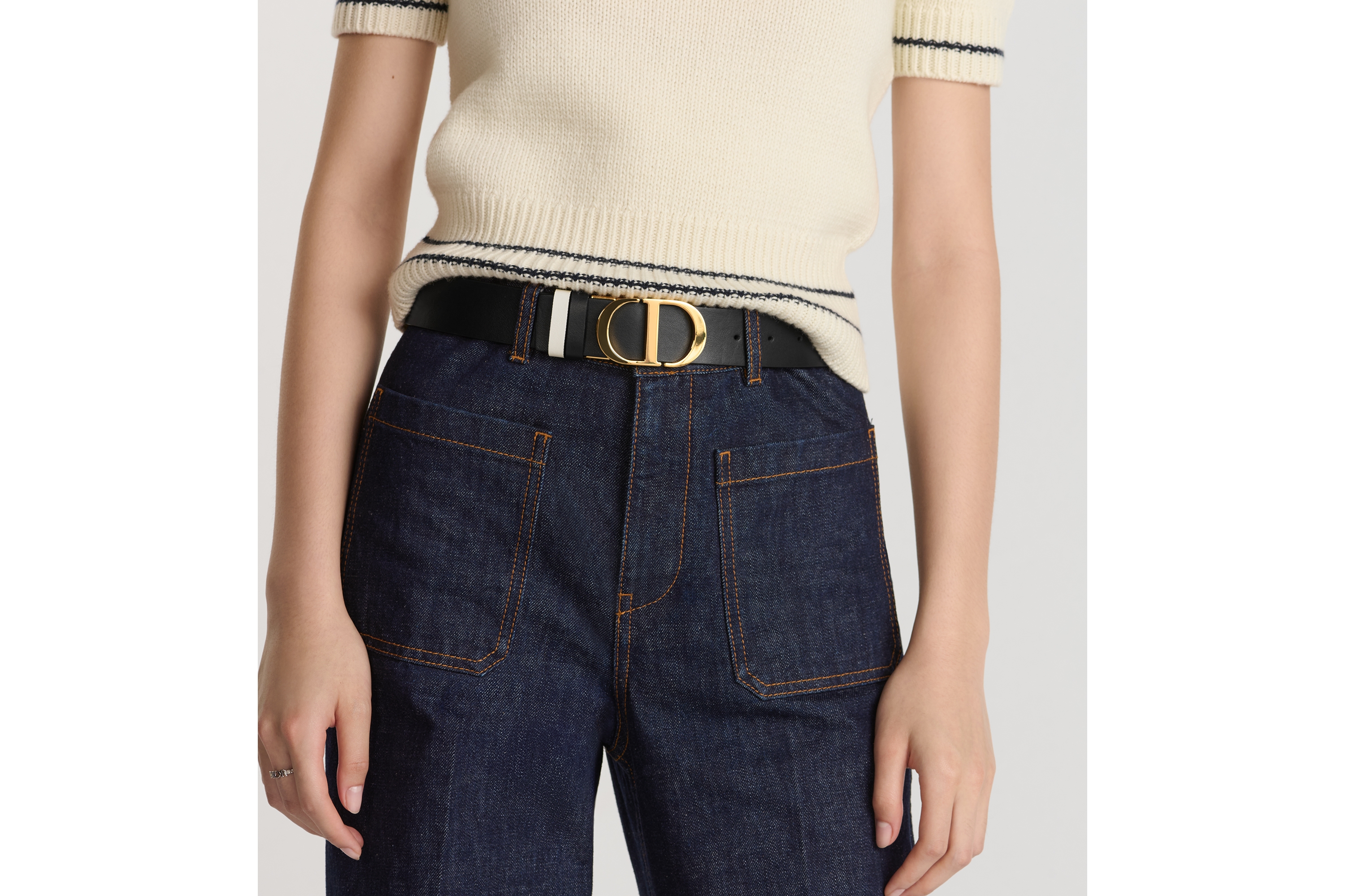 30 Montaigne 双面腰带 35 毫米黑色和奶白色光滑牛皮革 E11