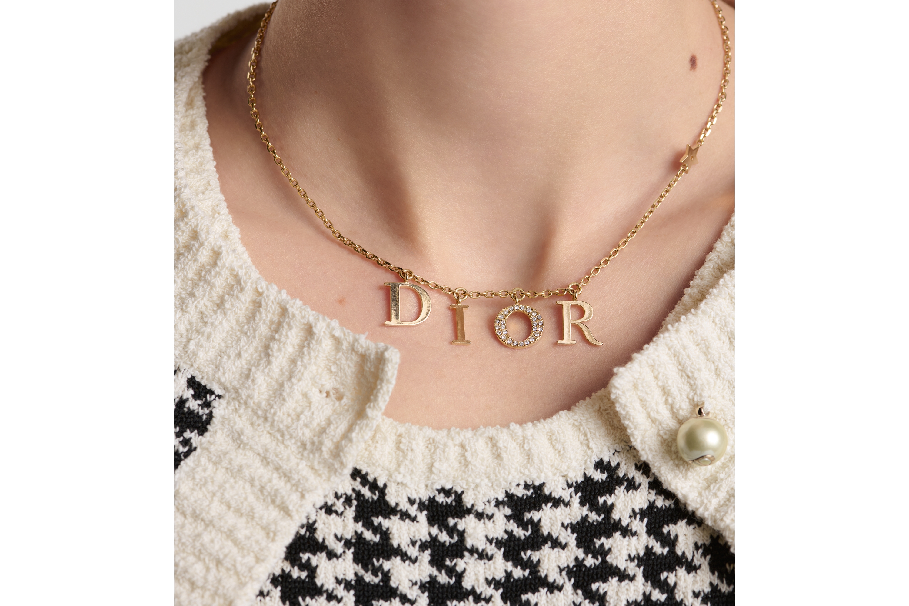 look_image_alt_prefix Dio(r)evolution 项链 金色饰面金属和闪亮晶体装饰 E12