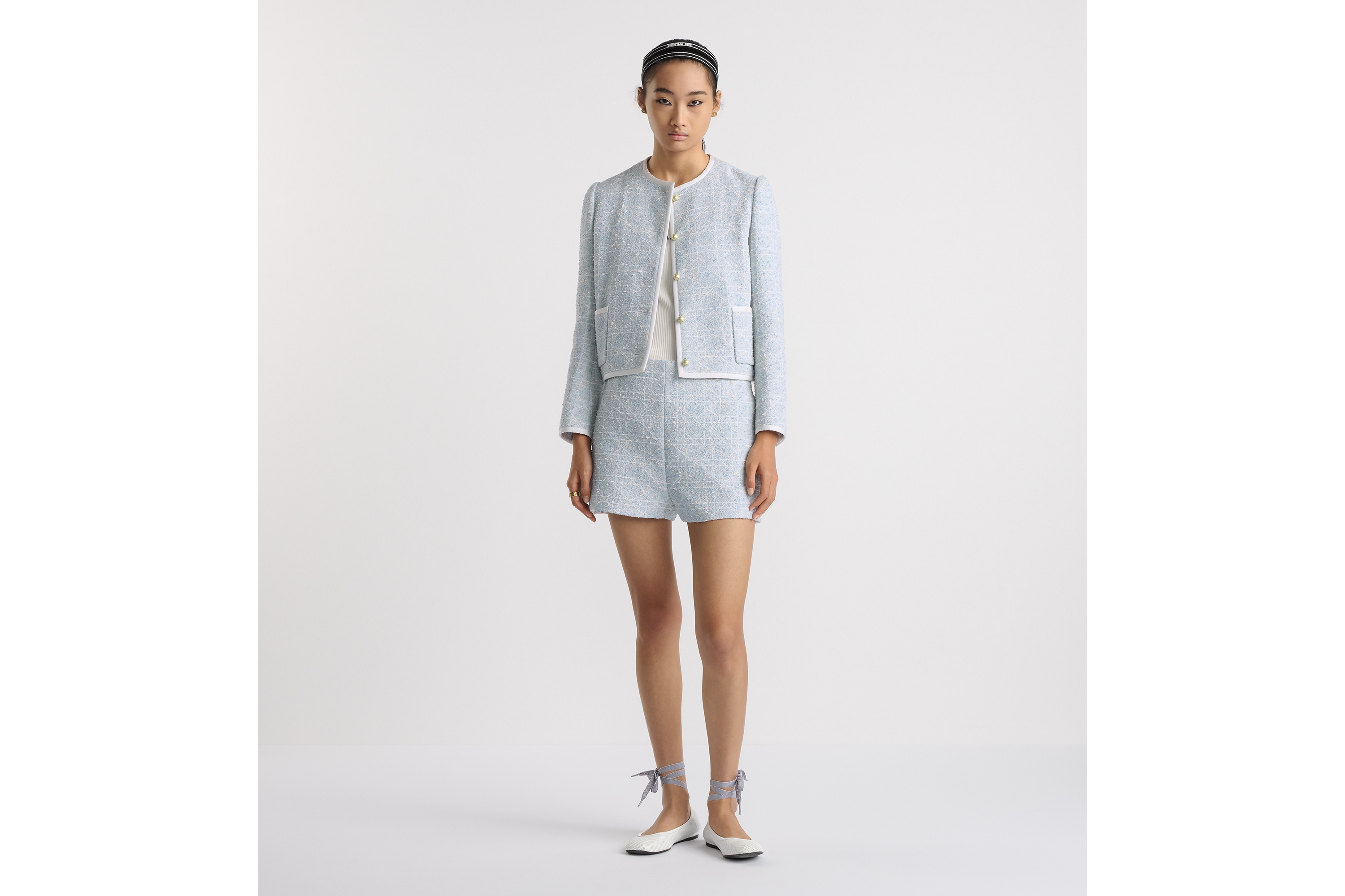 look_image_alt_prefix 短款外套 天蓝色棉质混纺粗花呢超大藤格纹 E01