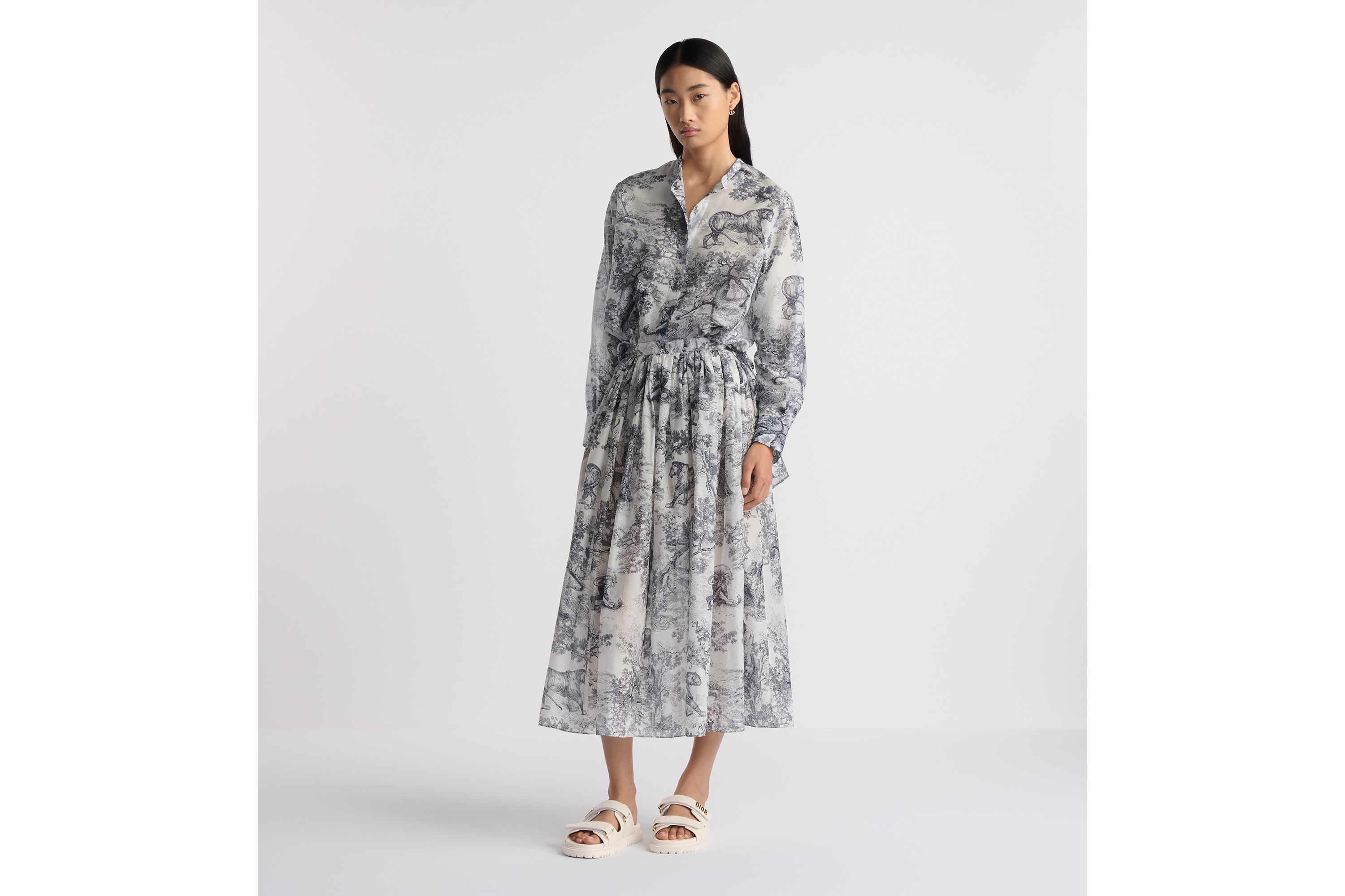 look_image_alt_prefix 长款衬衫 白色茹伊印花棉质薄纱 E01