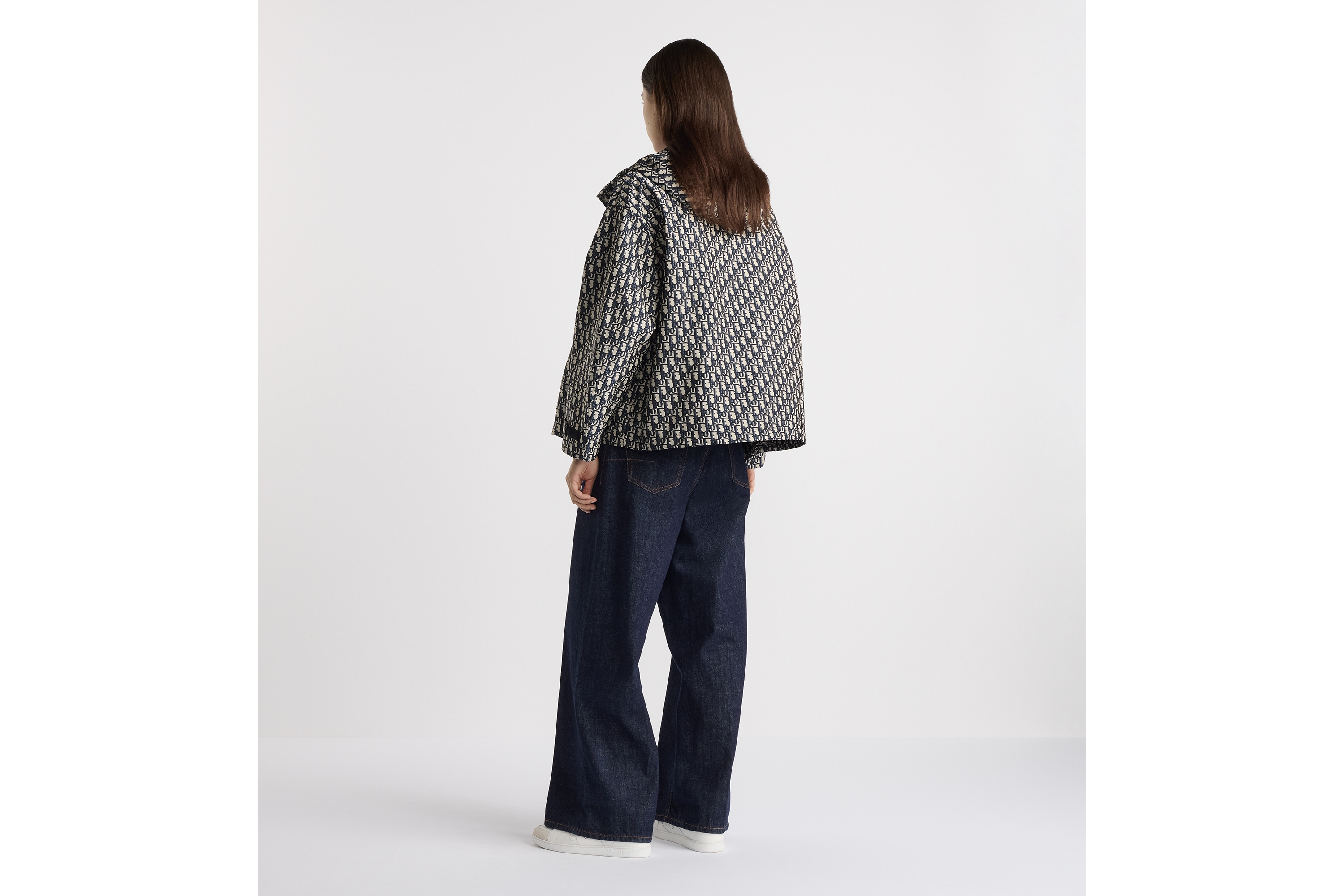 连帽夹克 蓝色塔夫绸科技提花面料 Oblique 印花 E03