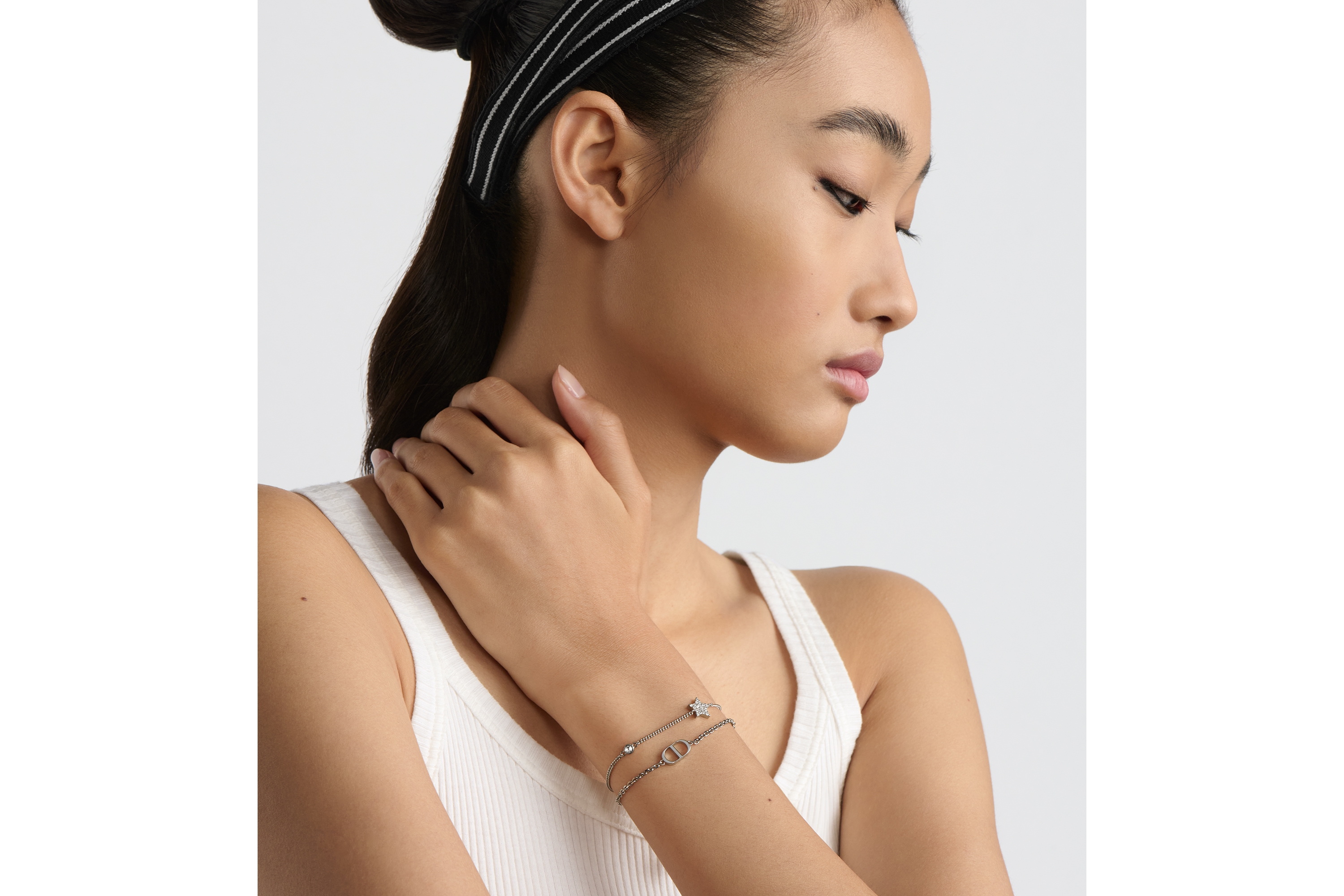 Petit CD 双链条手链 银色饰面金属和银色调仿水晶装饰 E11