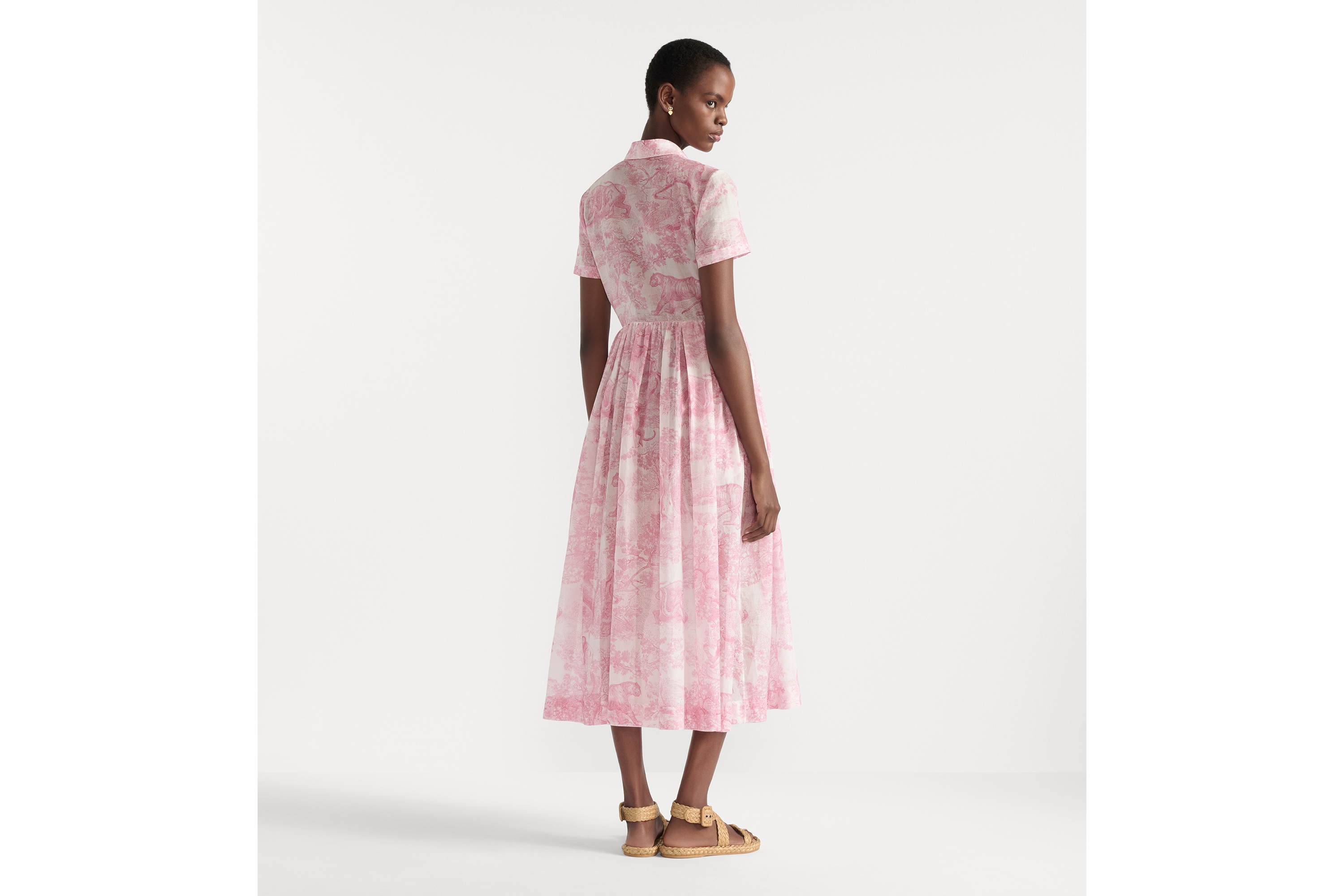 Dioriviera 中长款衬衫式连衣裙 白色棉质面料樱花粉色 Sauvage 茹伊印花图案 E03