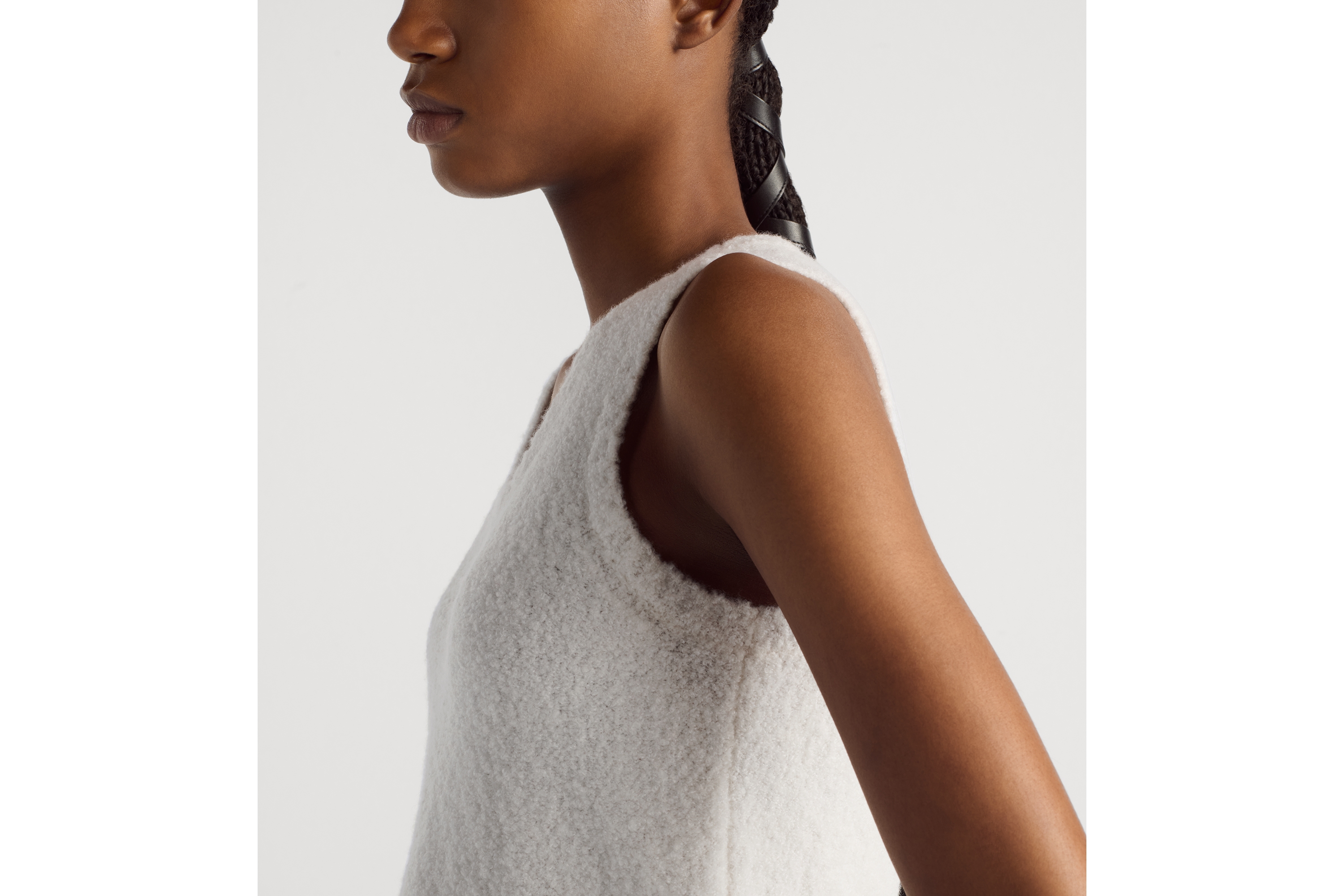 look_image_alt_prefix 两件套 米白色绵羊毛和山羊绒混纺针织面料 E07