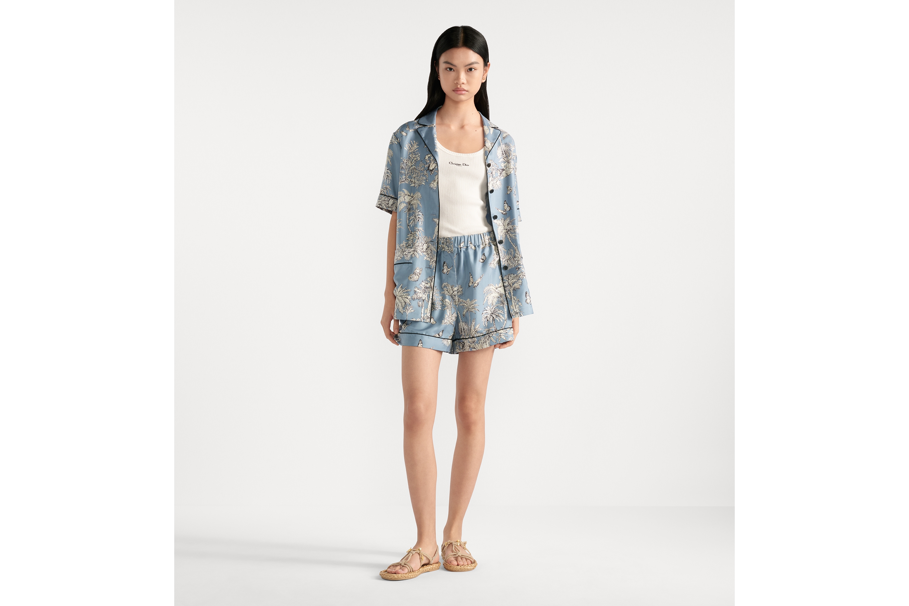 look_image_alt_prefix Dioriviera 短裤 太空蓝桑蚕丝斜纹面料白色 Palms 茹伊印花图案 E01