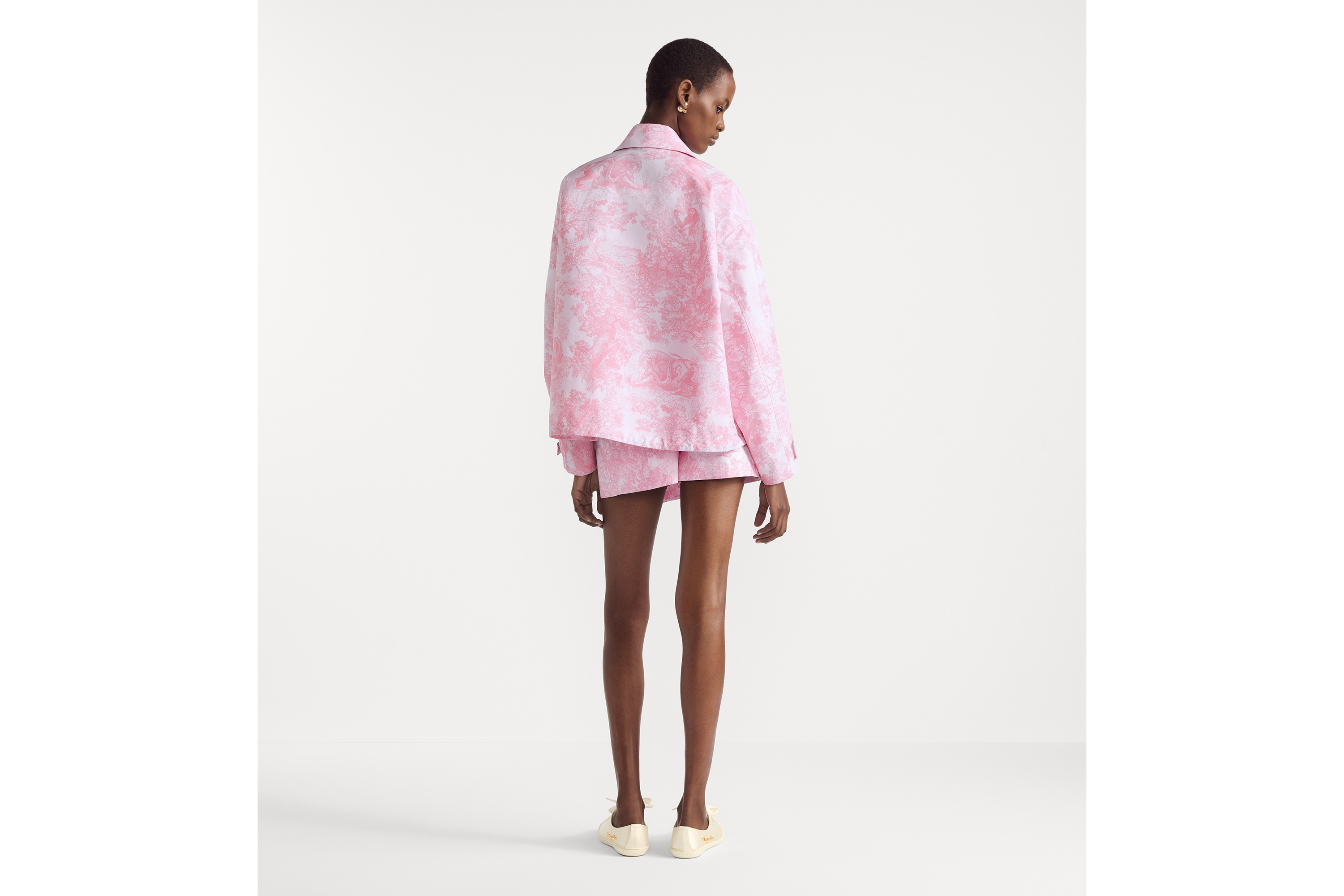 look_image_alt_prefix Dioriviera 夹克 白色塔夫绸提花科技面料樱花粉色 Sauvage 茹伊印花图案 E03