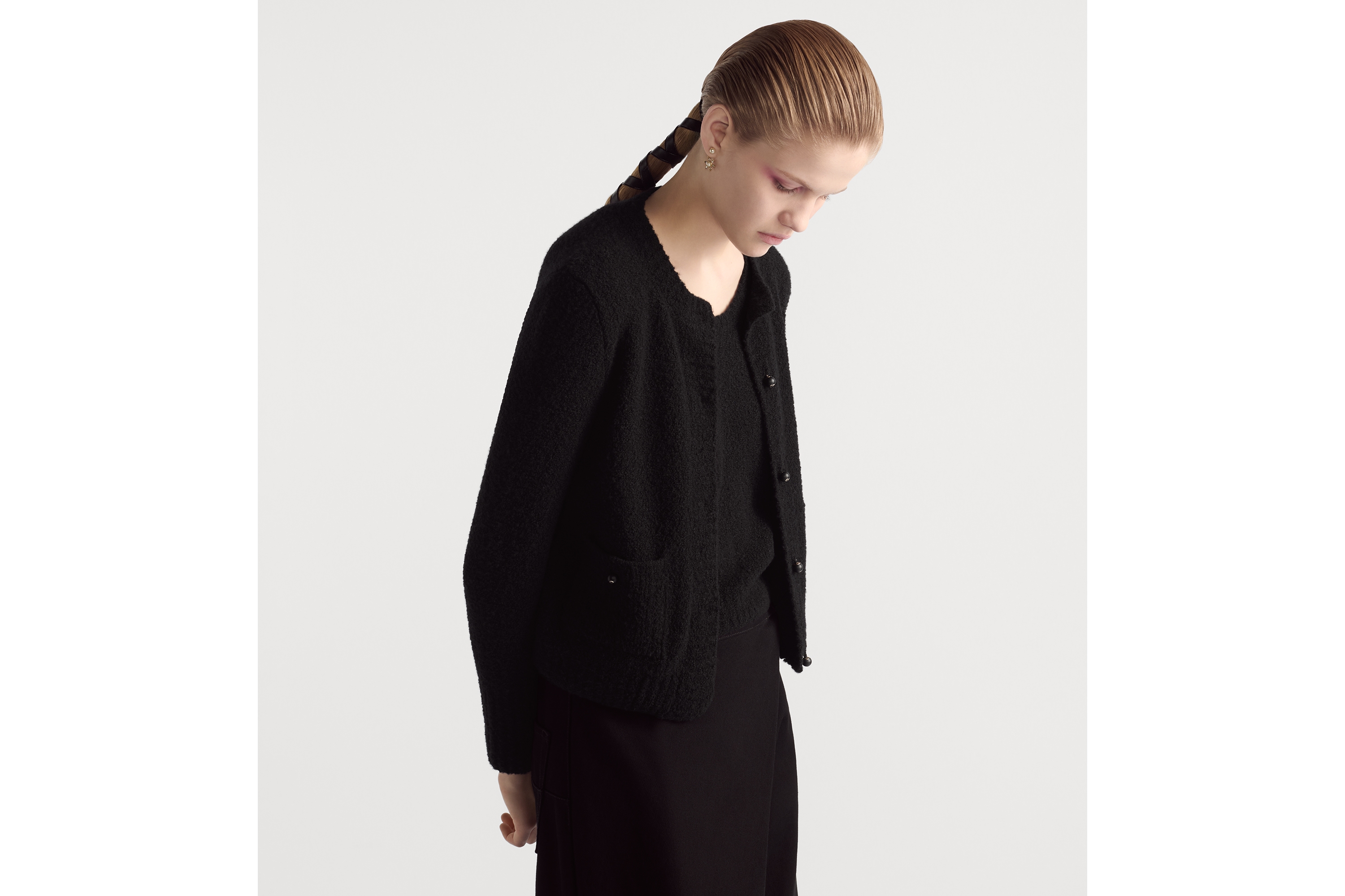 两件套 黑色绵羊毛混纺针织面料 E05