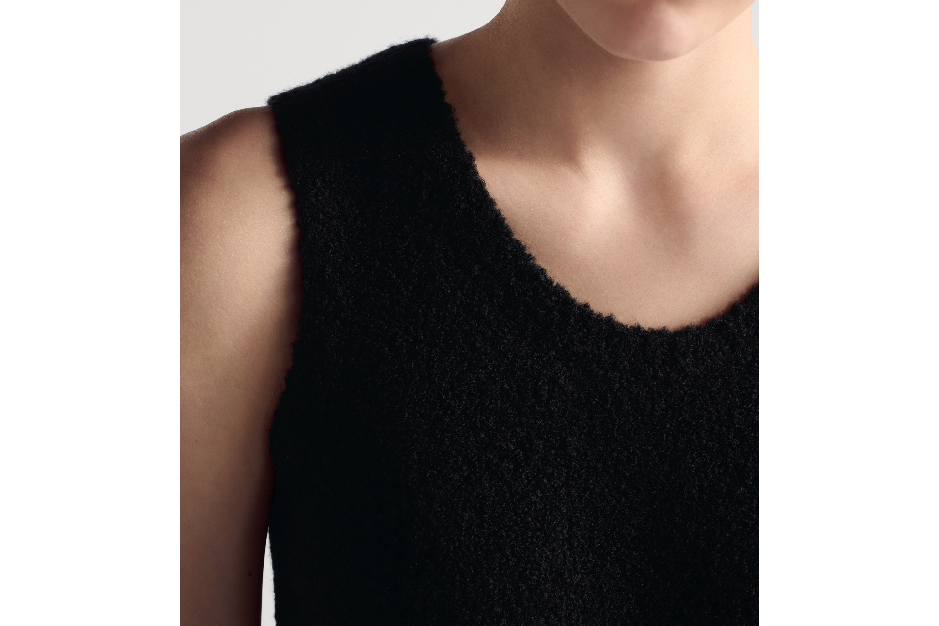 两件套 黑色绵羊毛混纺针织面料 E12