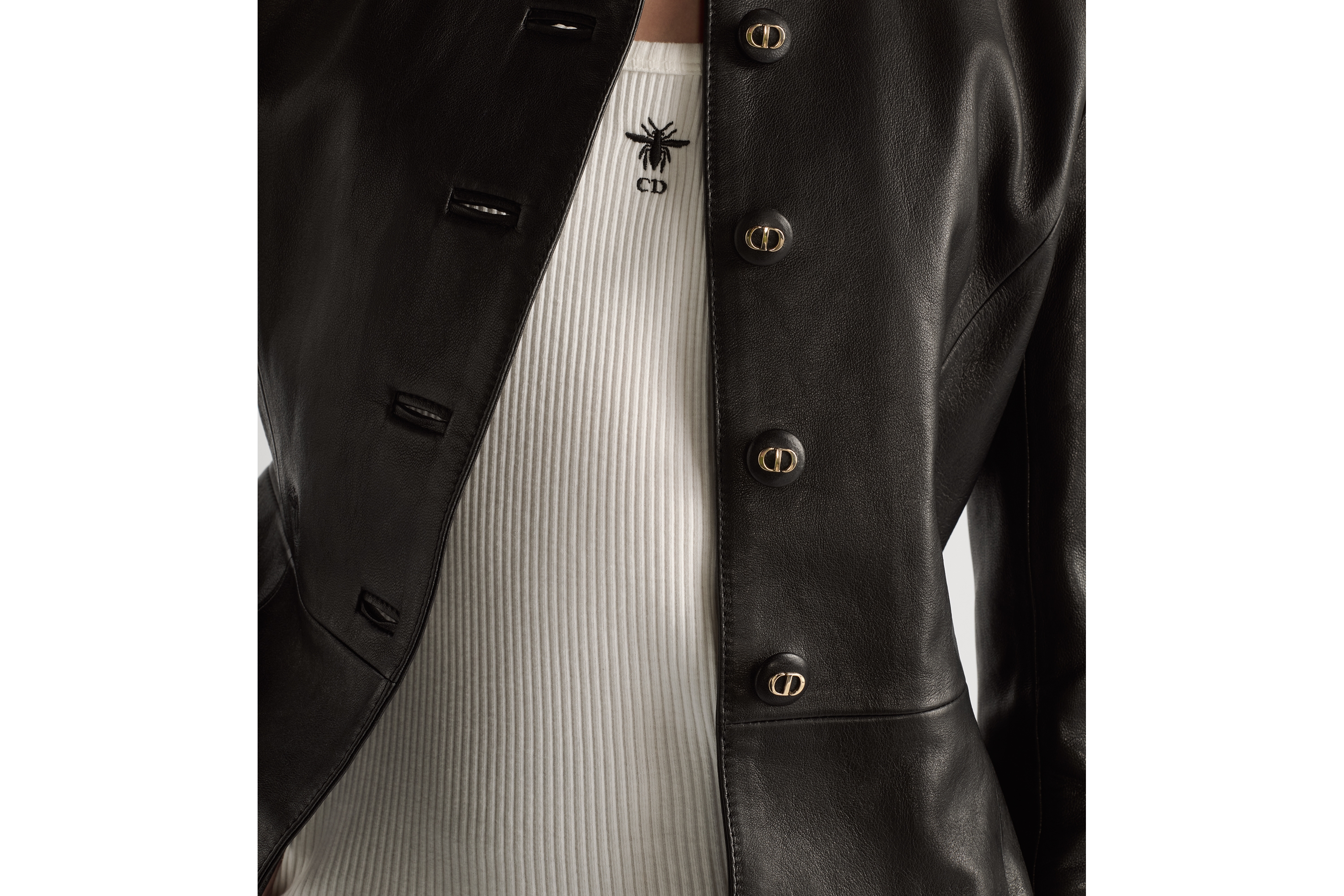 look_image_alt_prefix 修身西装外套 黑色光滑羊皮革 E18