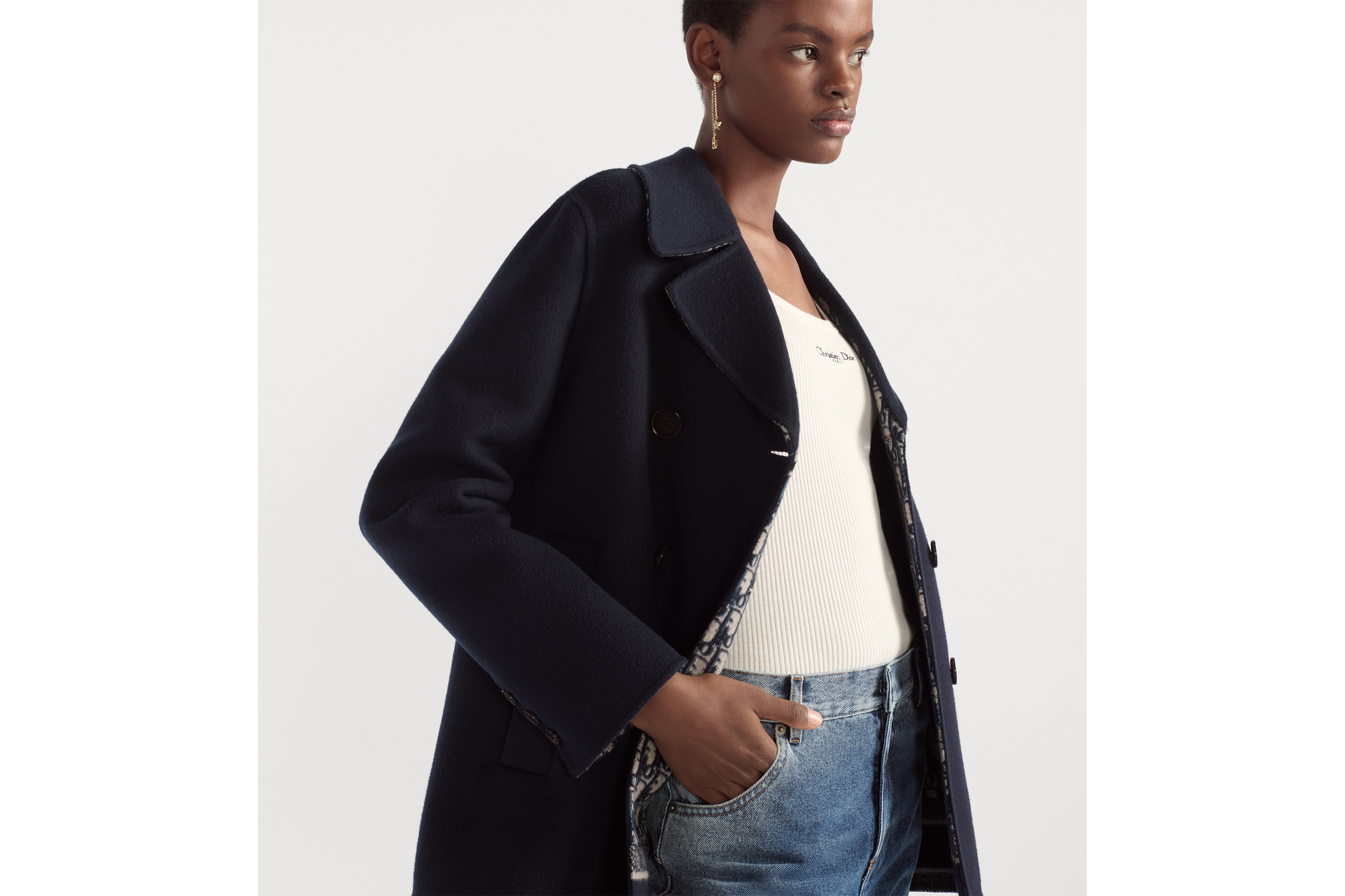 look_image_alt_prefix 短款大衣 海军蓝色双面绵羊毛混纺面料 Oblique 印花内部 E04